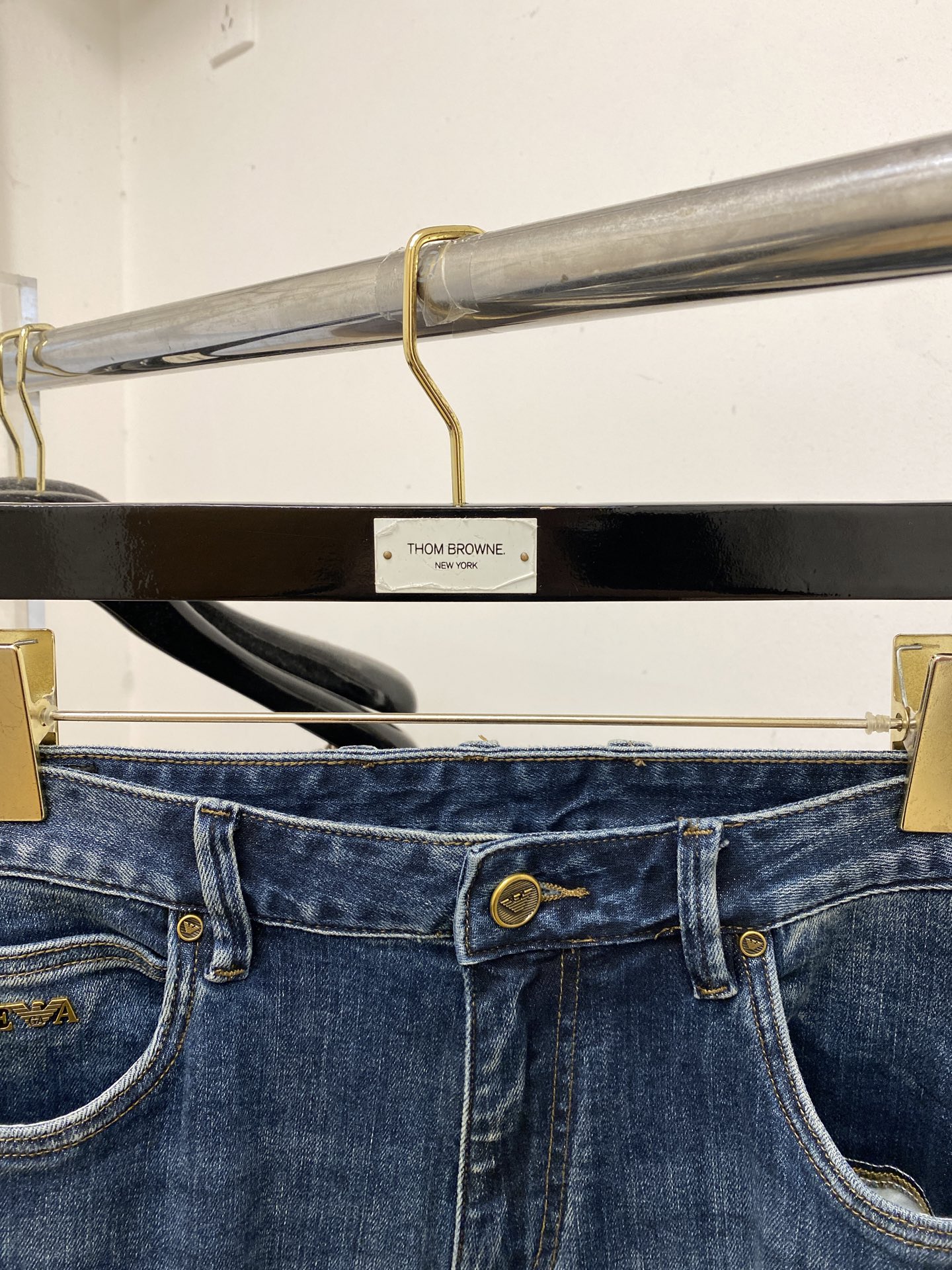 阿玛尼、 2025最新品，专柜同步有售，原单狠货，水洗休闲牛仔裤，进口原版水洗弹力面料，舒适有弹性，原版