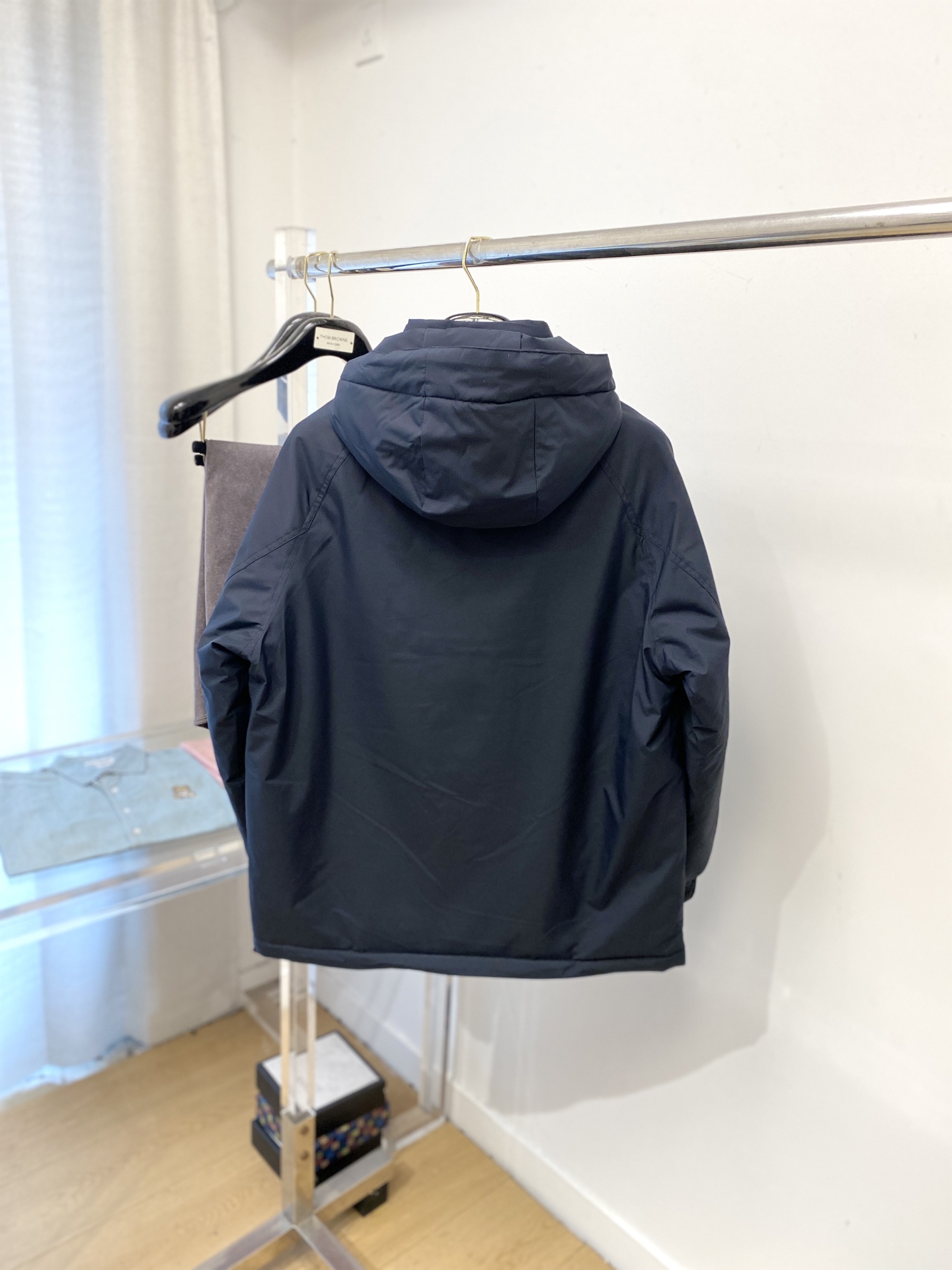 蒙口、2025最新款男士轻薄羽绒夹克外套、面料柔软舒适 ．上身版型超赞 ．拉链．辅料都是客供 、进口面料