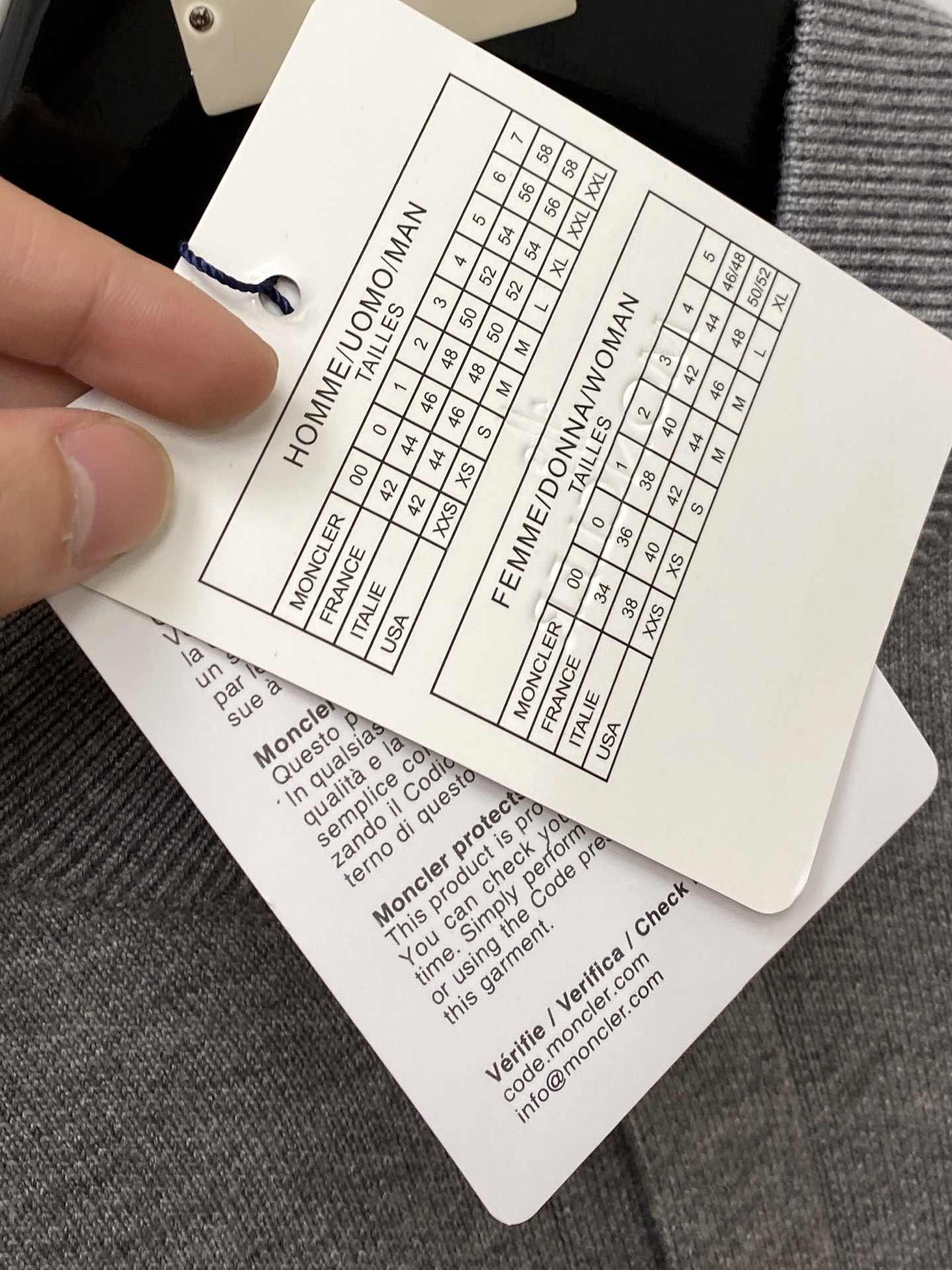 蒙口、2025新品羊毛衣外套 具有手感细腻柔软，可直接与肌肤接触，让暖心的纱线变化出细腻的质感，顶级工艺