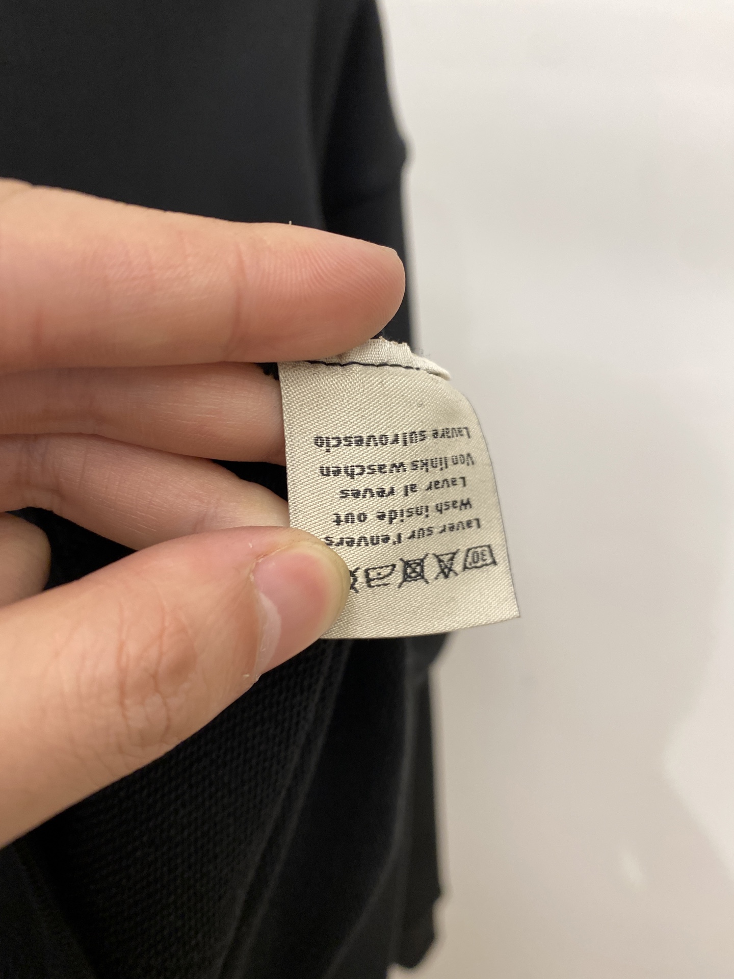 爱马仕、2025新品卫衣，帅气时尚，原版五金辅料logo，简约百搭款。面料棉 不仅挺括，保持潮流的廓形，