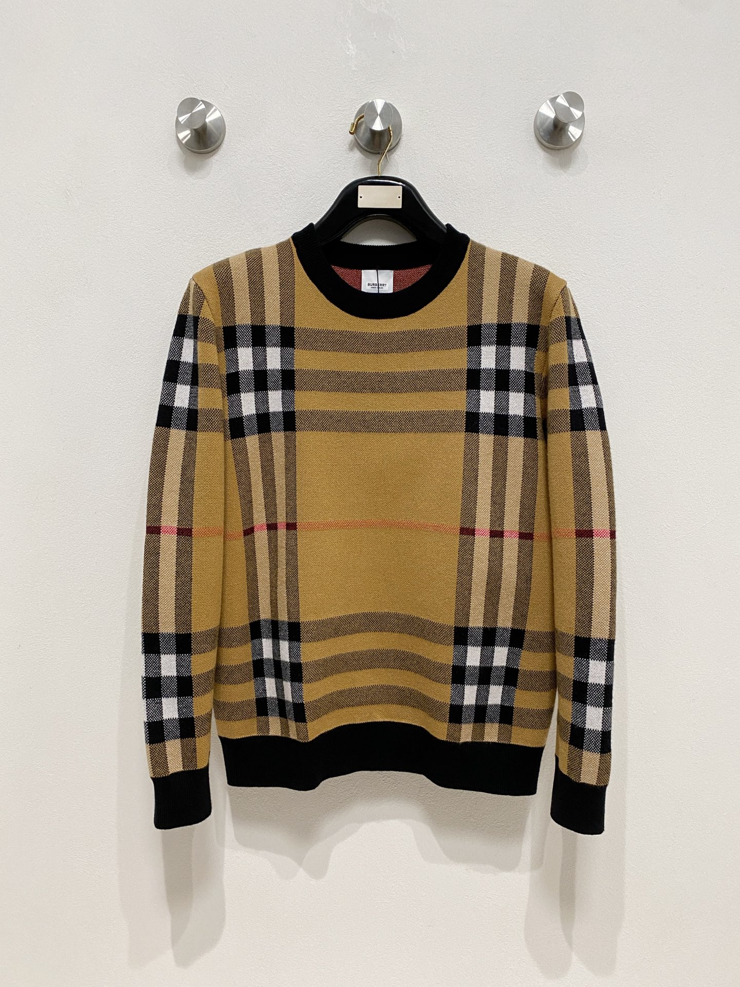 🌾 巴宝莉 秋冬经典圆领羊毛衫，全品相！！！羊毛混纺面料，2025最新款 黄金比例！！修身款软黄金 百搭