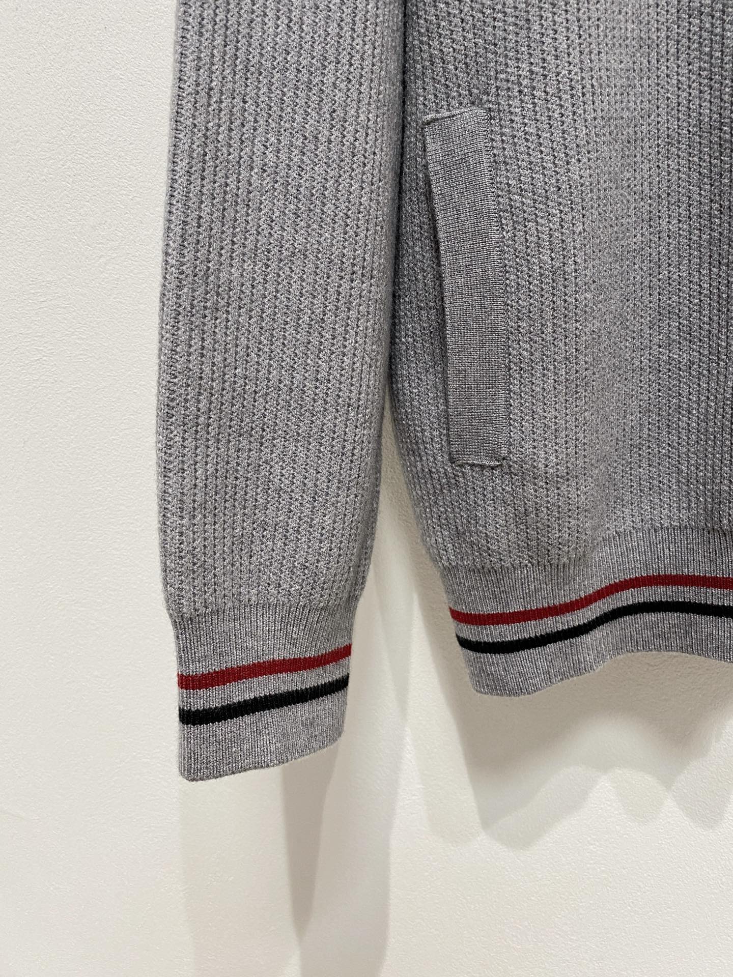 🌾 拉夫劳伦 秋冬经典开衫羊毛衫，全品相！！！羊毛混纺面料，2025最新款 黄金比例！！修身款软黄金 百