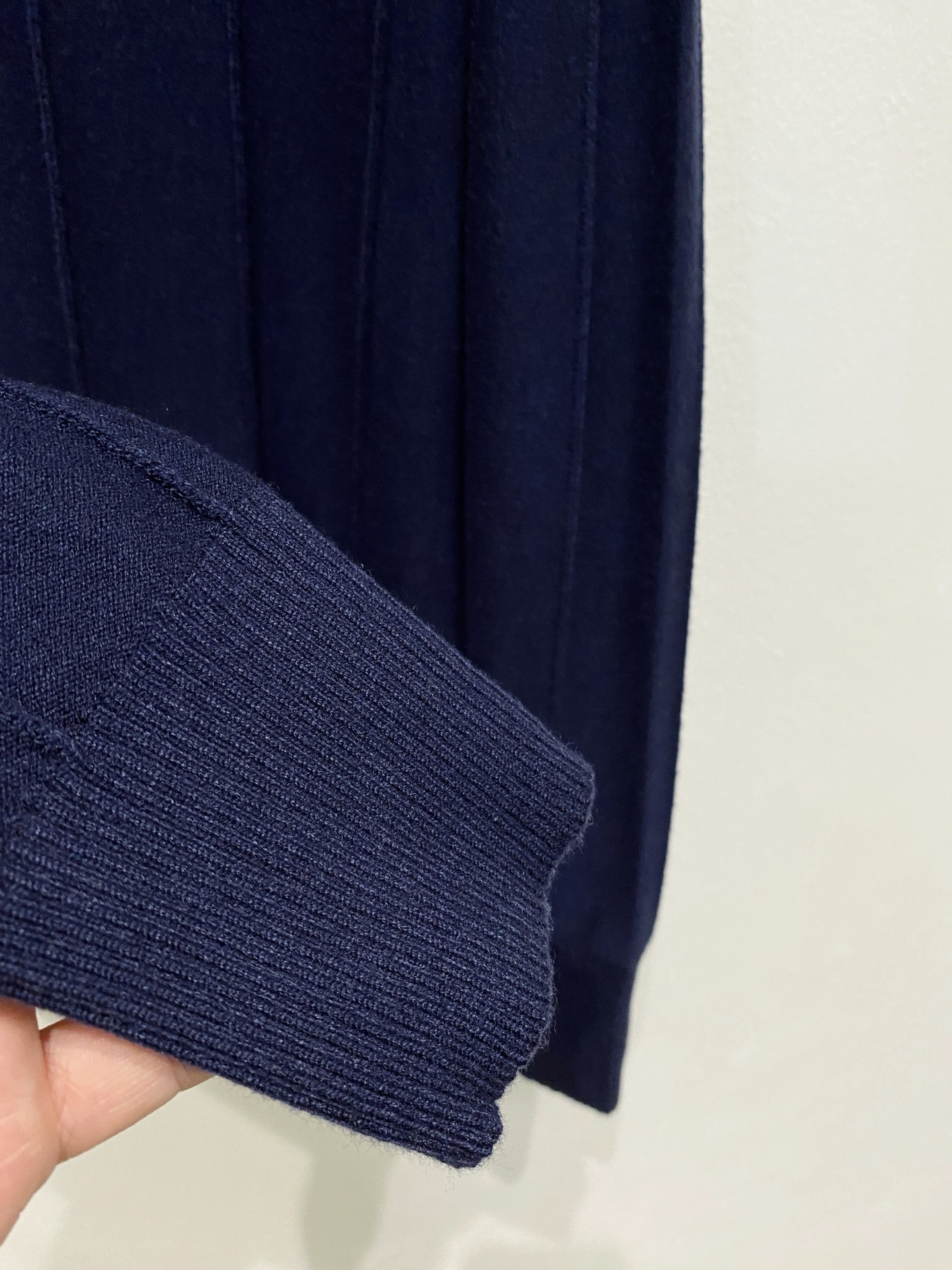 🌾 秋冬经典POLO羊毛衫，全品相！！！羊毛混纺面料，2025最新款 黄金比例！！修身款软黄金 百搭实用