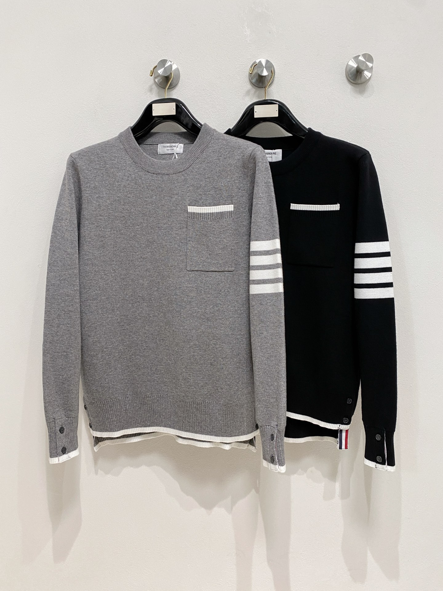 🌾 TB 秋冬经典圆领羊毛衫，全品相！！！羊毛混纺面料，2025最新款 黄金比例！！修身款软黄金 百搭实