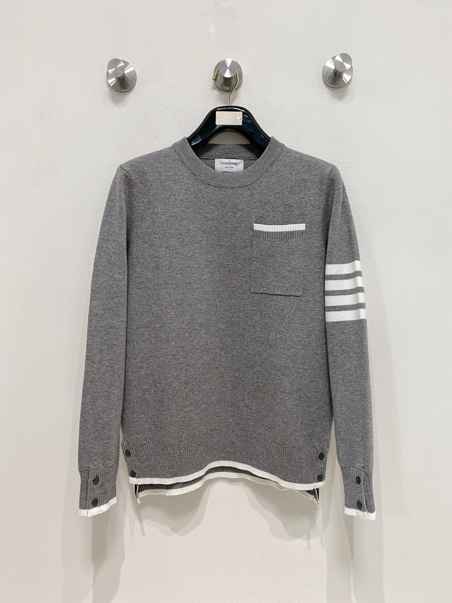 🌾 TB 秋冬经典圆领羊毛衫，全品相！！！羊毛混纺面料，2025最新款 黄金比例！！修身款软黄金 百搭实