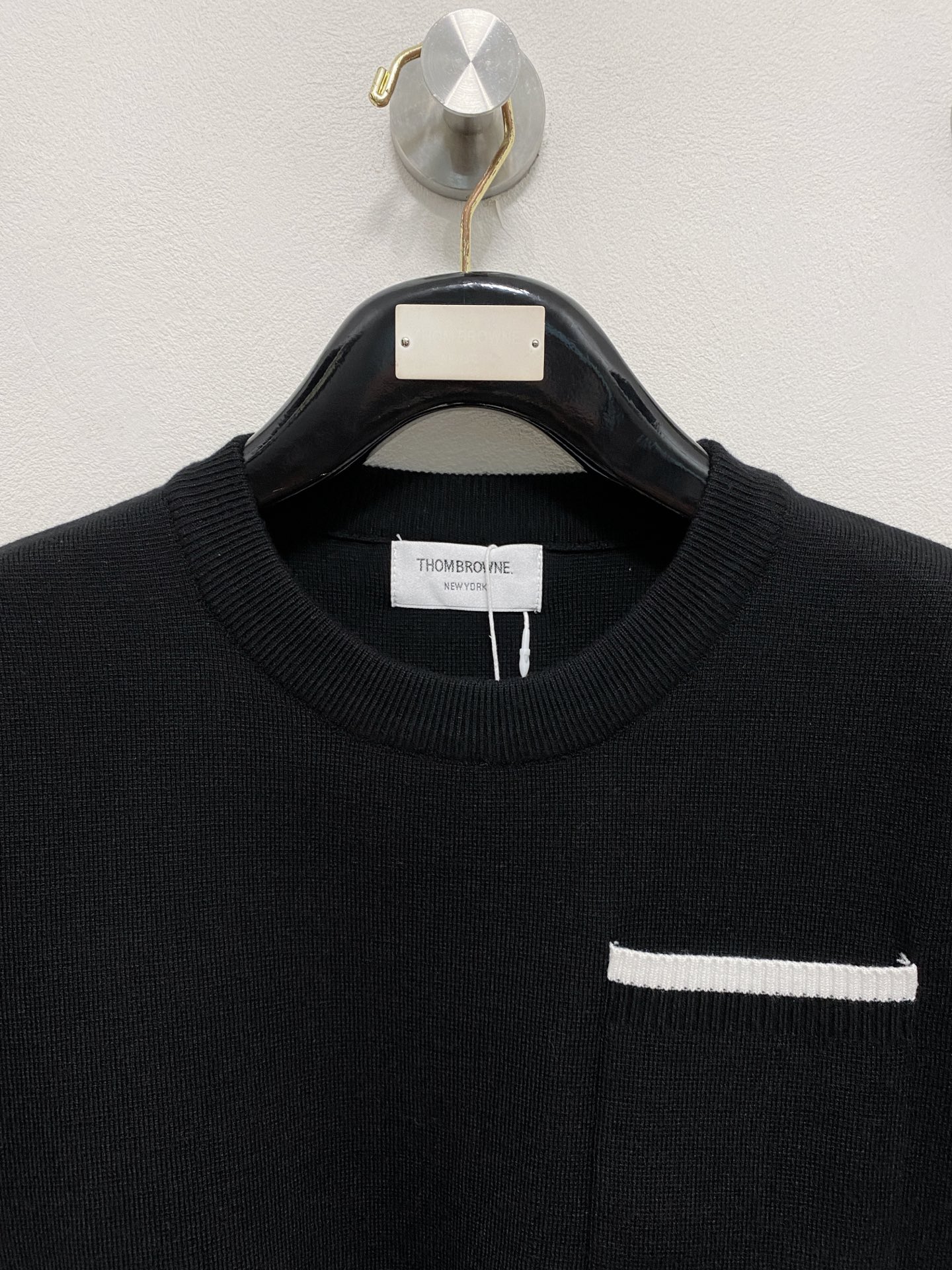 🌾 TB 秋冬经典圆领羊毛衫，全品相！！！羊毛混纺面料，2025最新款 黄金比例！！修身款软黄金 百搭实