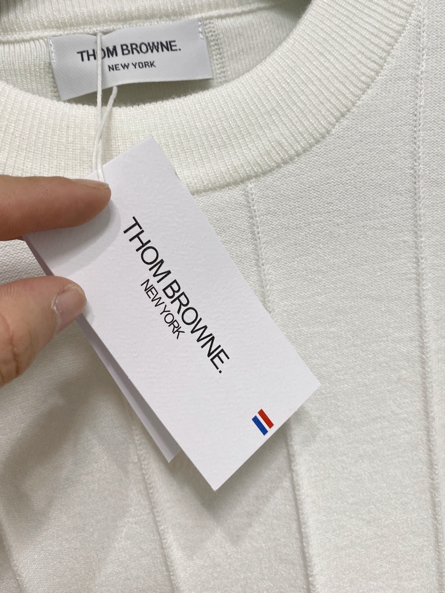 🌾 TB 秋冬经典圆领羊毛衫，全品相！！！羊毛混纺面料，2025最新款 黄金比例！！修身款软黄金 百搭实