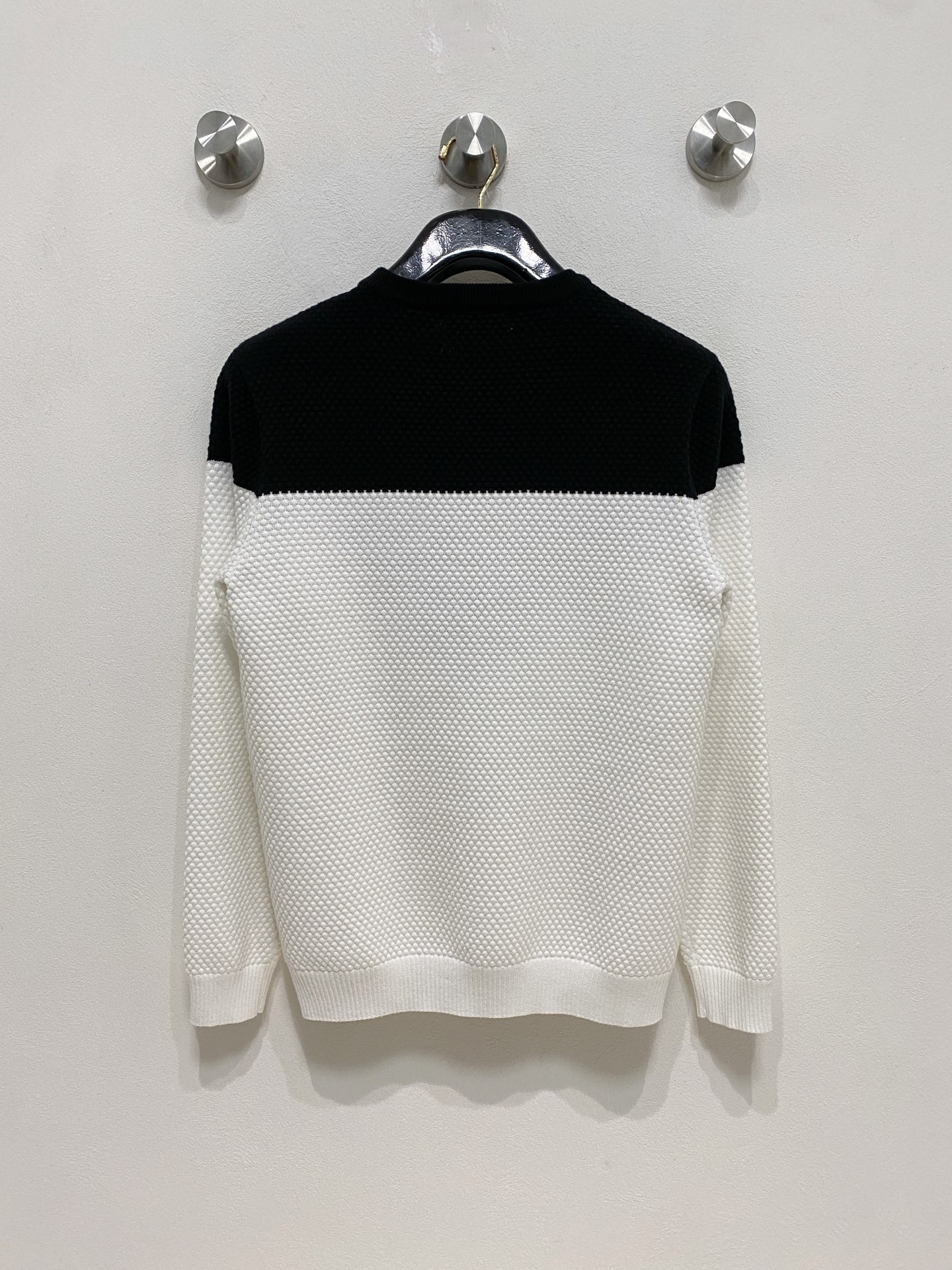 🌾 秋冬经典圆领羊毛衫，全品相！！！羊毛混纺面料，2025最新款 黄金比例！！修身款软黄金 百搭实用型的