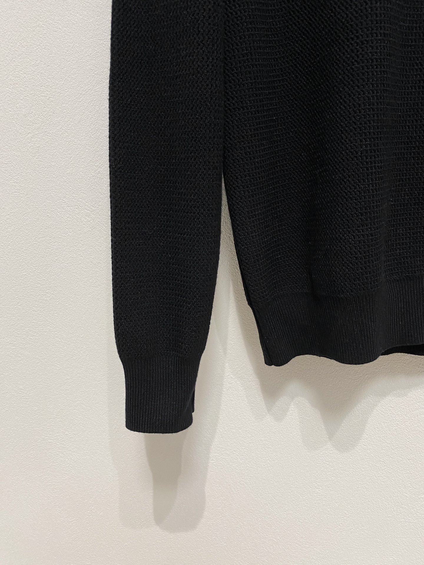 🌾 普拉达 秋冬经典圆领羊毛衫，全品相！！！羊毛混纺面料，2025最新款 黄金比例！！修身款软黄金 百搭