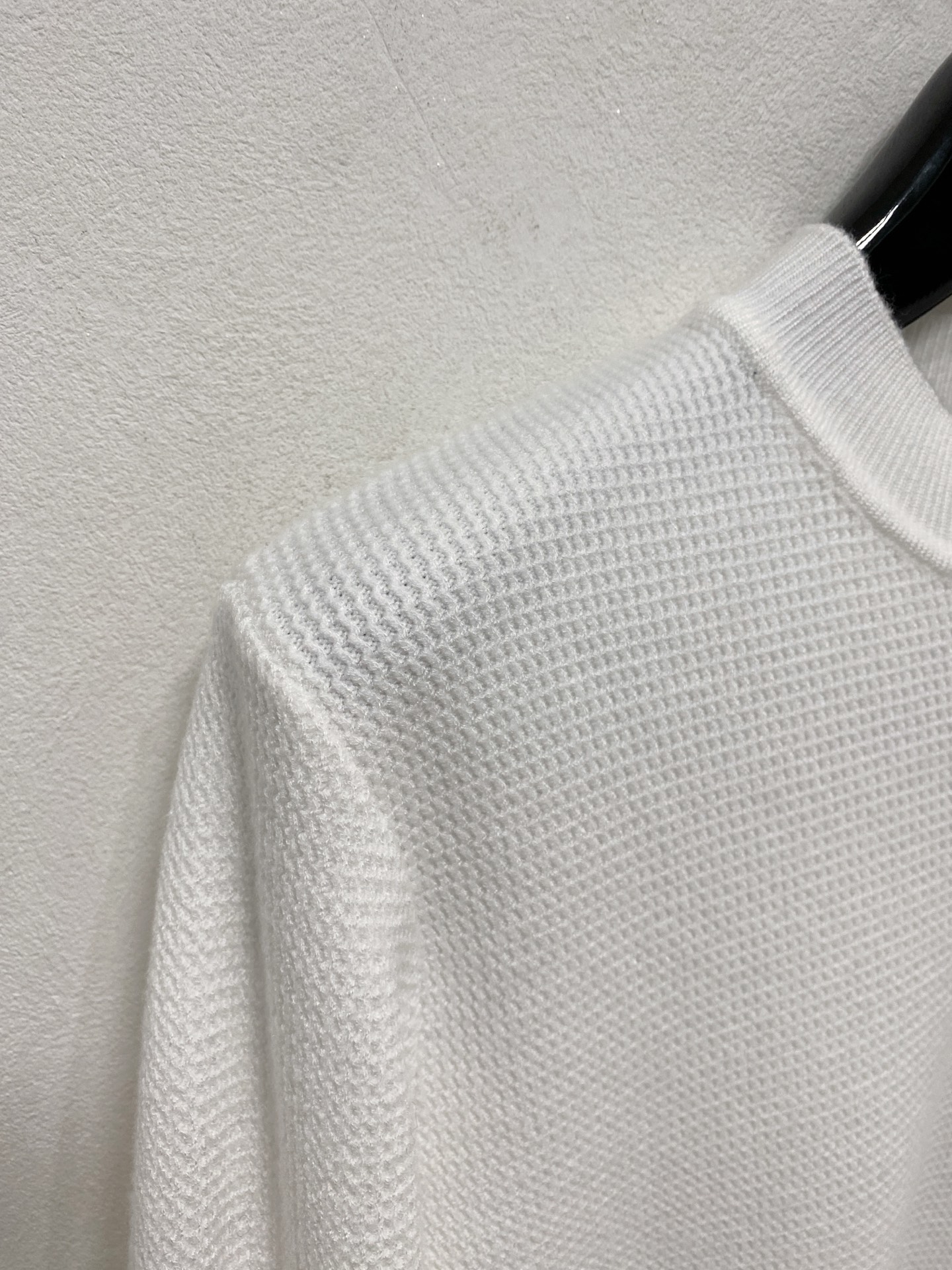 🌾 秋冬经典圆领羊毛衫，全品相！！！羊毛混纺面料，2025最新款 黄金比例！！修身款软黄金 百搭实用型的