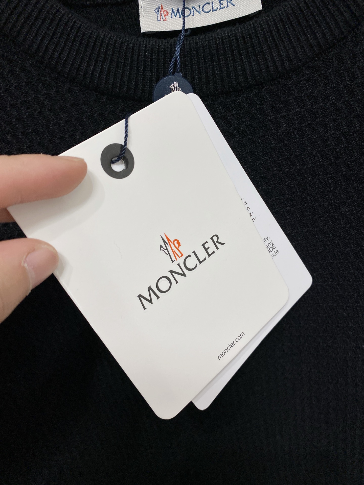 🌾 蒙口 秋冬经典圆领羊毛衫，全品相！！！羊毛混纺面料，2025最新款 黄金比例！！修身款软黄金 百搭实