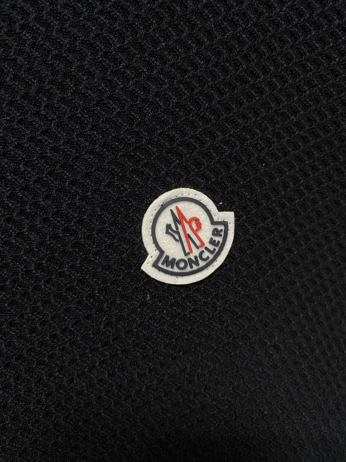 🌾 蒙口 秋冬经典圆领羊毛衫，全品相！！！羊毛混纺面料，2025最新款 黄金比例！！修身款软黄金 百搭实