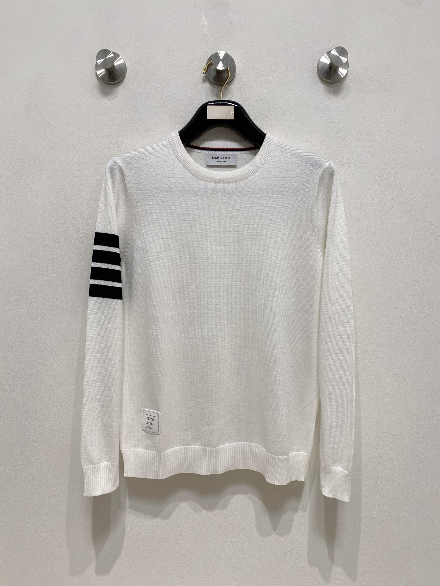 🌾 TB 秋冬经典圆领羊毛衫，全品相！！！羊毛混纺面料，2025最新款 黄金比例！！修身款软黄金 百搭实