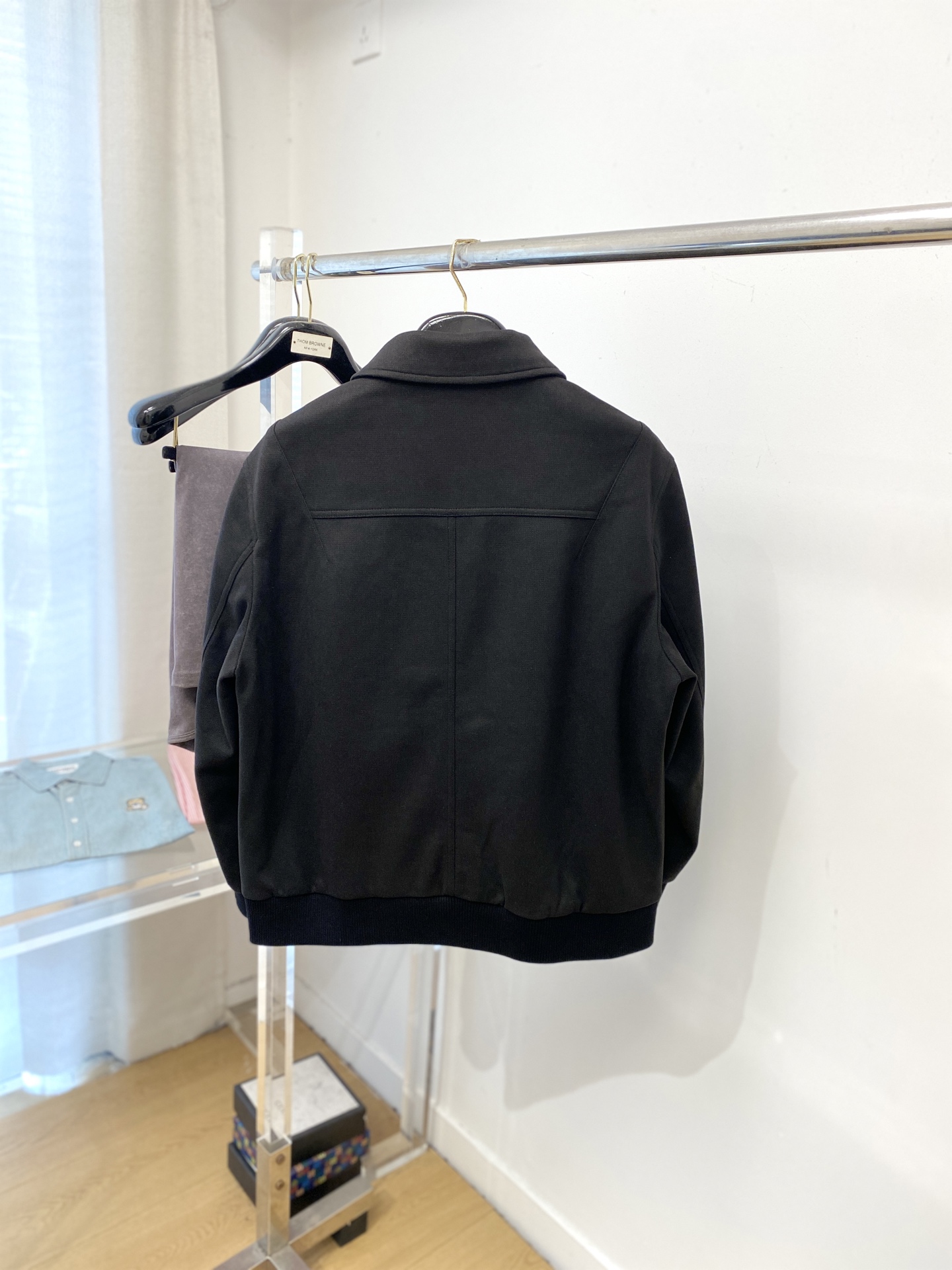 Kiton、2025新品夹克外套，时尚帅气，简约百搭款，原版五金辅料logo，定制原版面料，不仅挺括，保