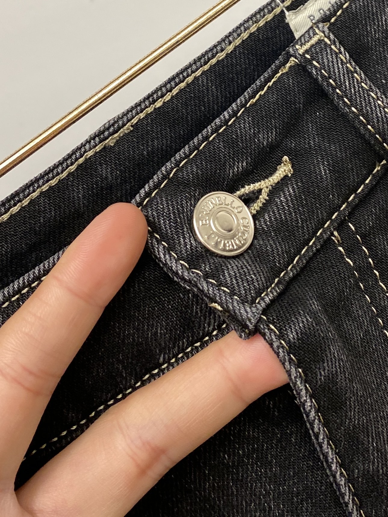 Brunello Cucinelli、2025最新品，专柜同步有售，原单狠货，水洗休闲牛仔裤，进口原版水