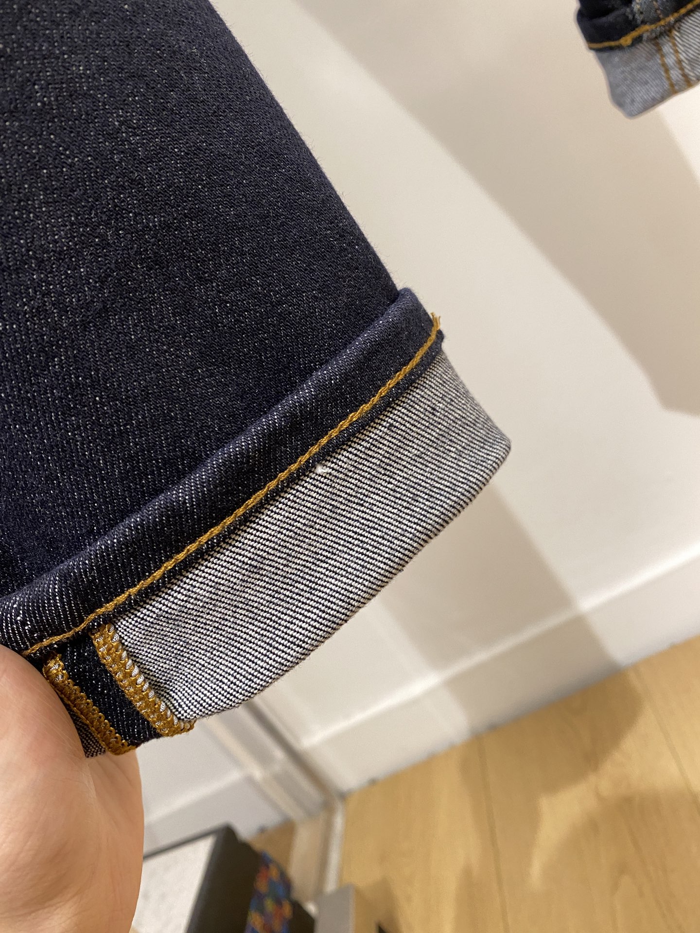 ￼ Brunello Cucinelli、2025最新品，专柜同步有售，原单狠货，水洗休闲牛仔裤，进口原