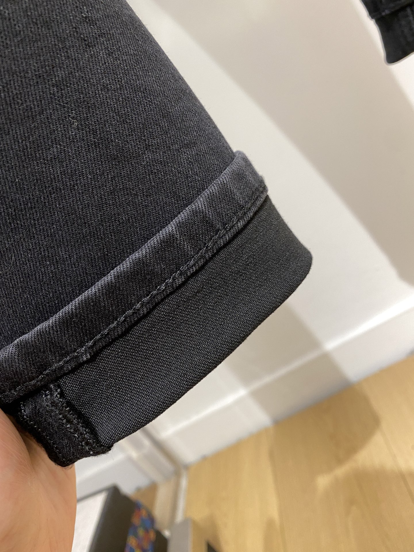 罗意威、2025最新品，专柜同步有售，原单狠货，水洗休闲牛仔裤，进口原版水洗弹力面料，舒适有弹性，原版五