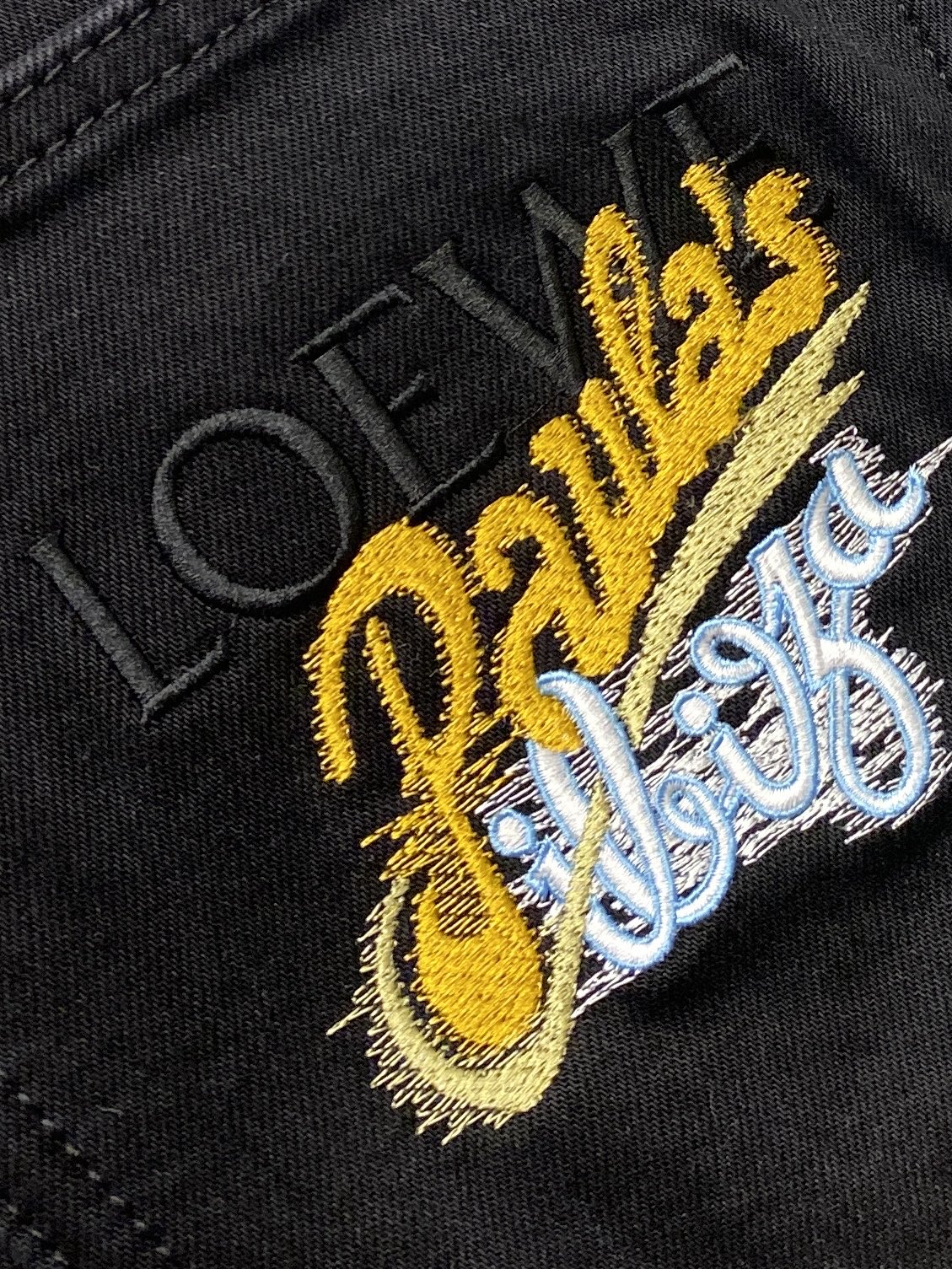 罗意威、2025最新品，专柜同步有售，原单狠货，水洗休闲牛仔裤，进口原版水洗弹力面料，舒适有弹性，原版五