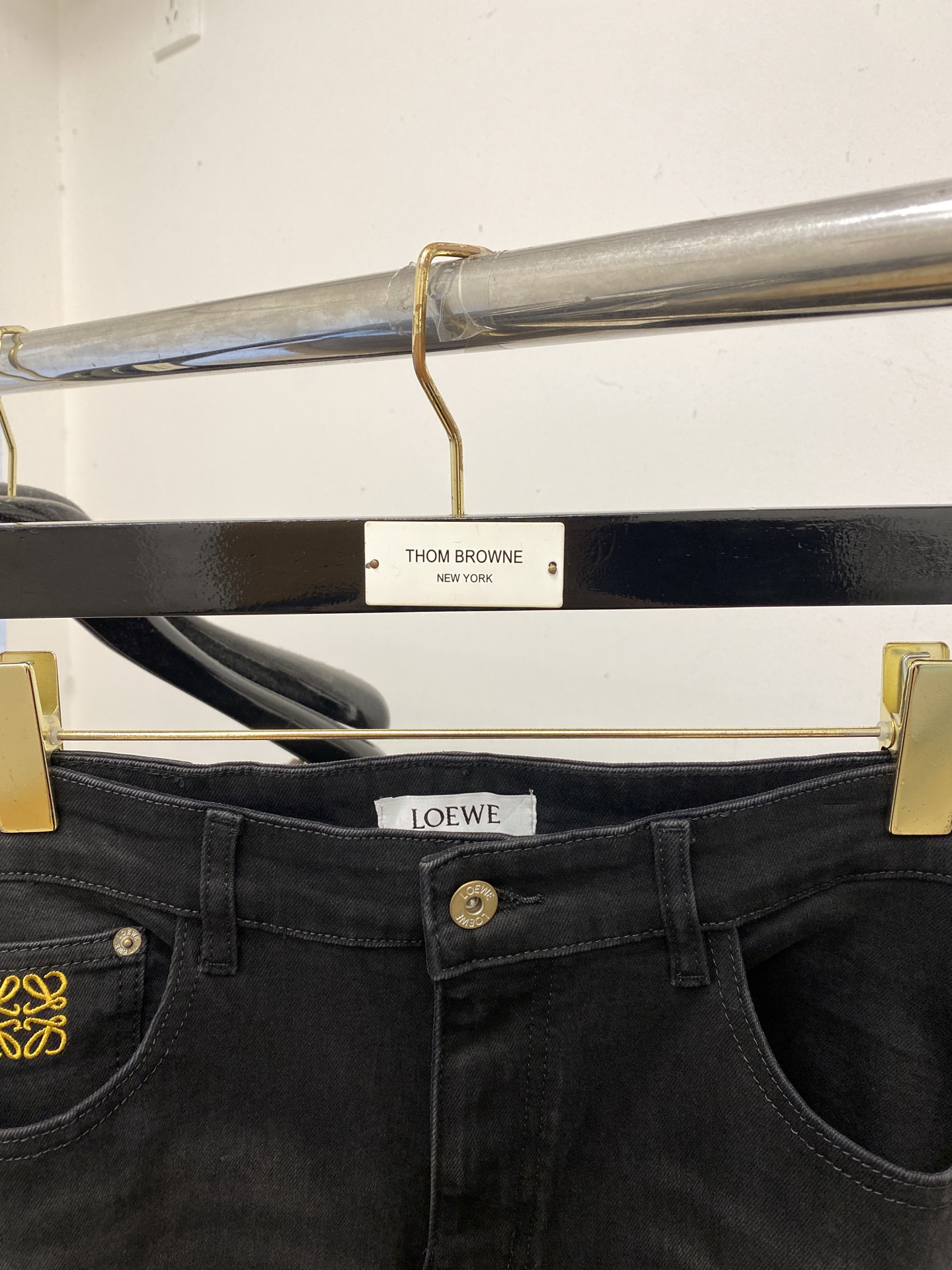 罗意威、2025最新品，专柜同步有售，原单狠货，水洗休闲牛仔裤，进口原版水洗弹力面料，舒适有弹性，原版五