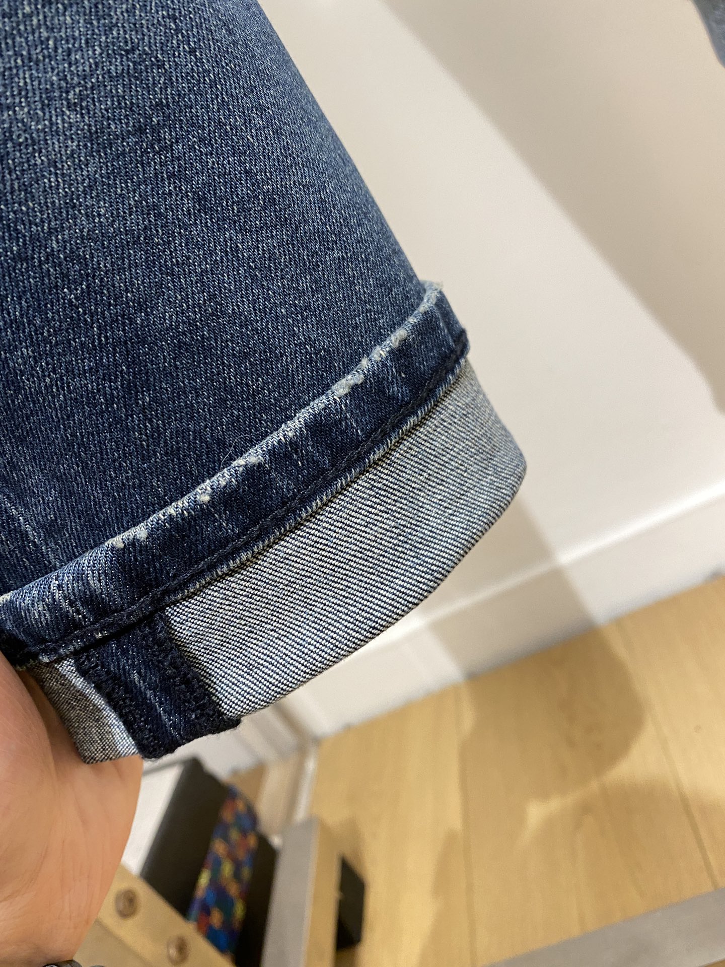 Kiton、2025最新品，专柜同步有售，原单狠货，水洗休闲牛仔裤，进口原版水洗弹力面料，舒适有弹性，原