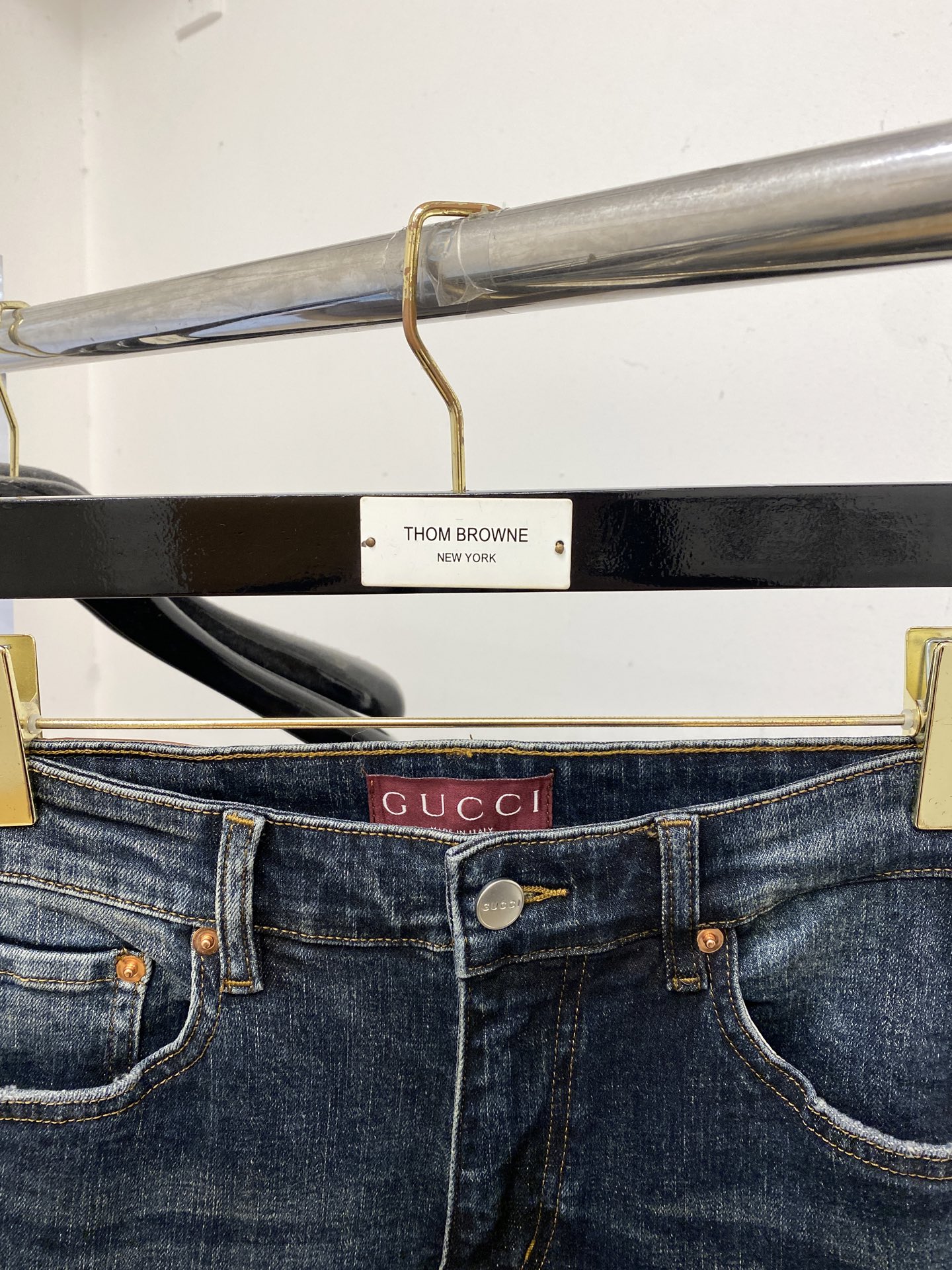 古奇、2025最新品，专柜同步有售，原单狠货，水洗休闲牛仔裤，进口原版水洗弹力面料，舒适有弹性，原版五金