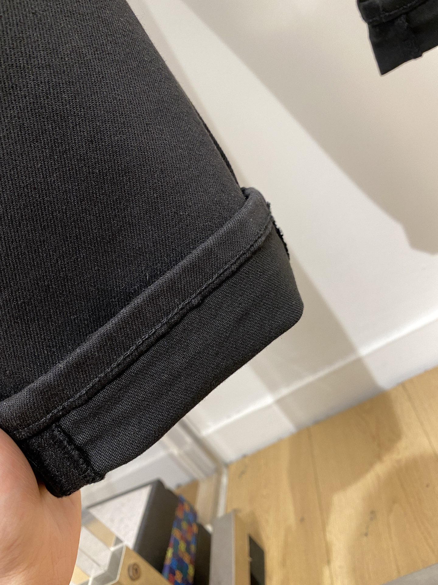 巴宝莉、2025最新品，专柜同步有售，原单狠货，水洗休闲牛仔裤，进口原版水洗弹力面料，舒适有弹性，原版五