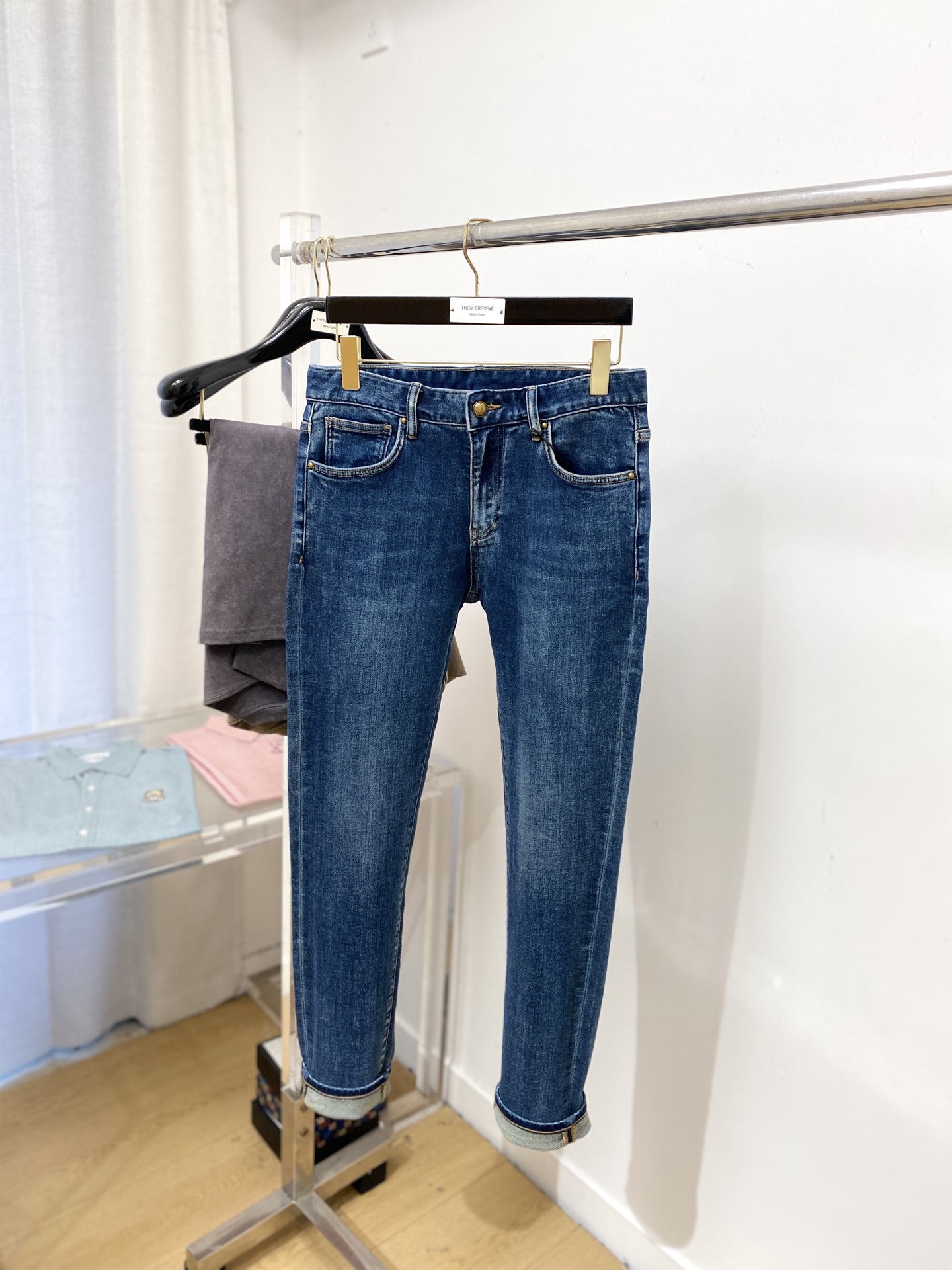 LV、2025最新品，专柜同步有售，原单狠货，水洗休闲牛仔裤，进口原版水洗弹力面料，舒适有弹性，原版五金