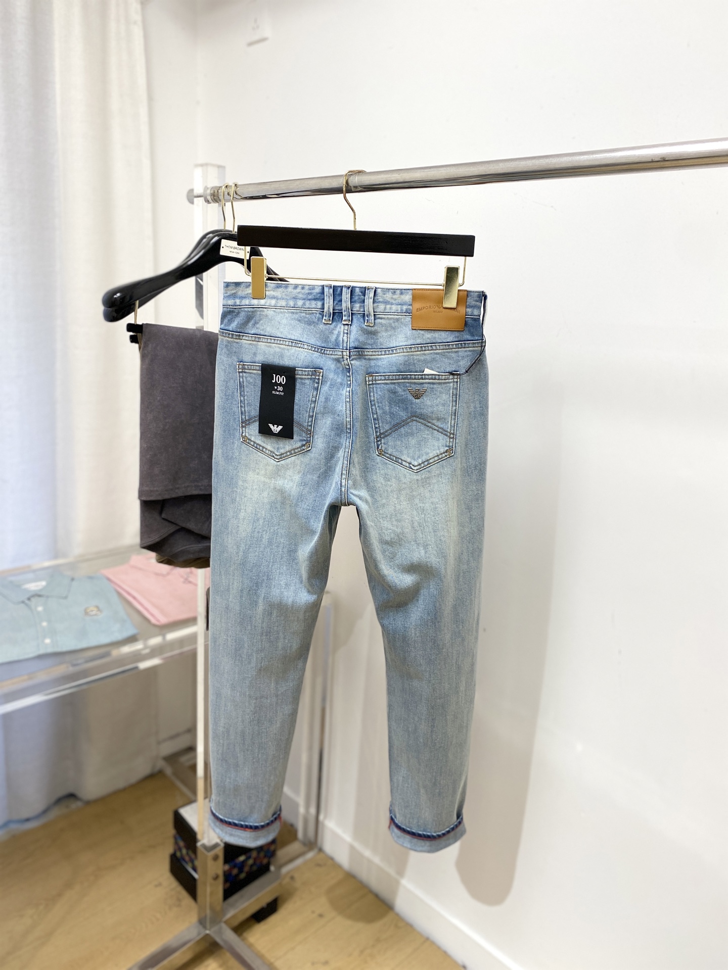 阿玛尼、2025最新品，专柜同步有售，原单狠货，水洗休闲牛仔裤，进口原版水洗弹力面料，舒适有弹性，原版五