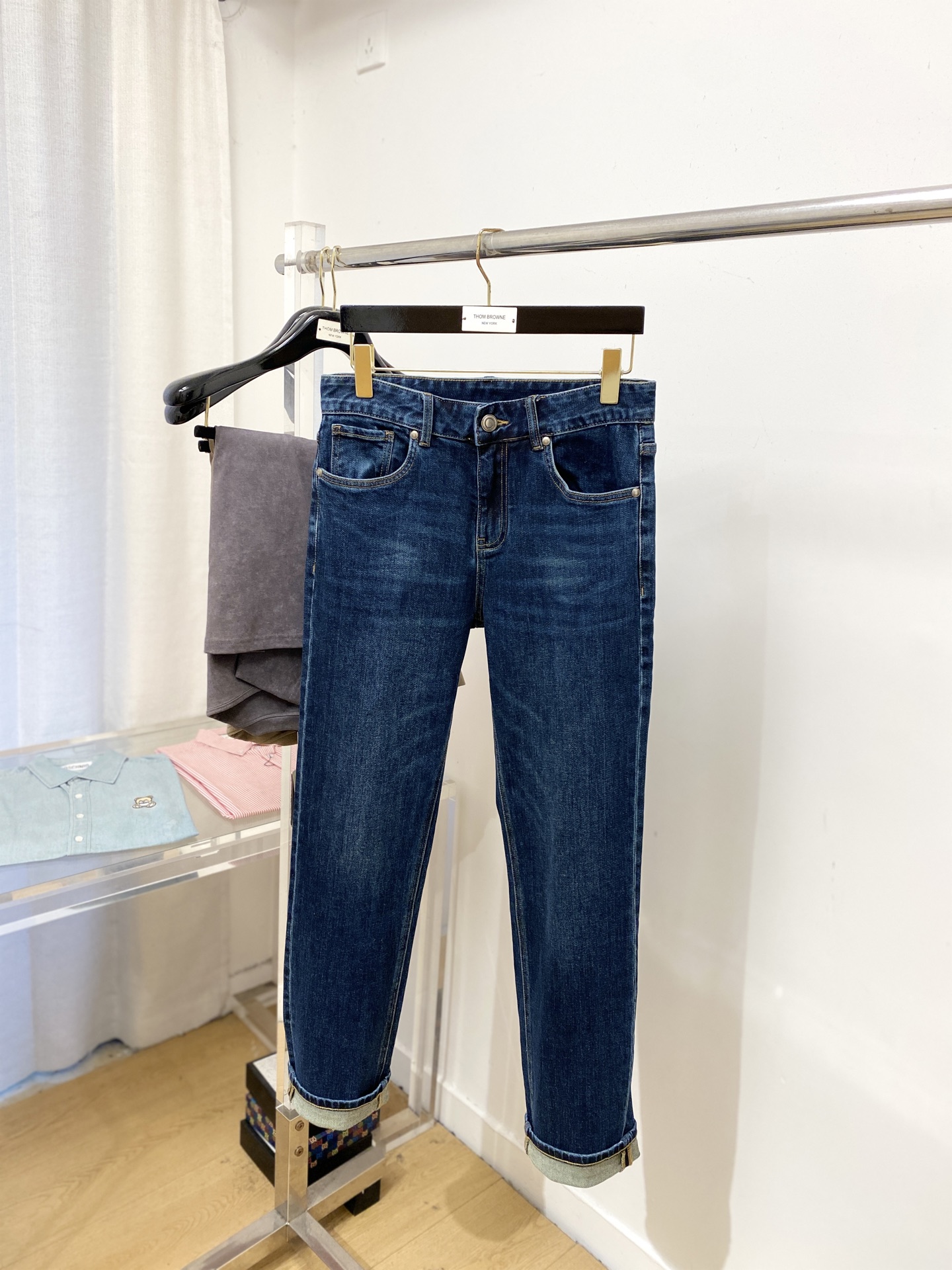 lP🆕、2025最新品，专柜同步有售，原单狠货，水洗休闲牛仔裤，进口原版水洗弹力面料，舒适有弹性，原版五