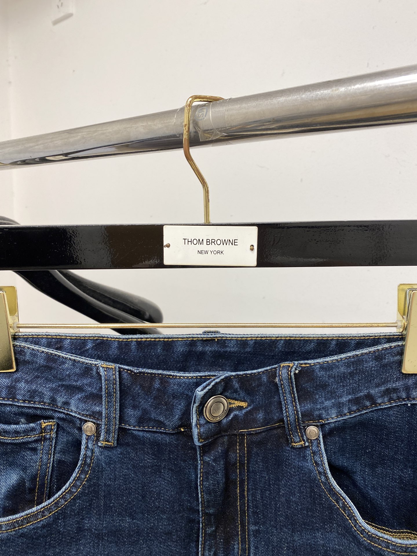 lP🆕、2025最新品，专柜同步有售，原单狠货，水洗休闲牛仔裤，进口原版水洗弹力面料，舒适有弹性，原版五