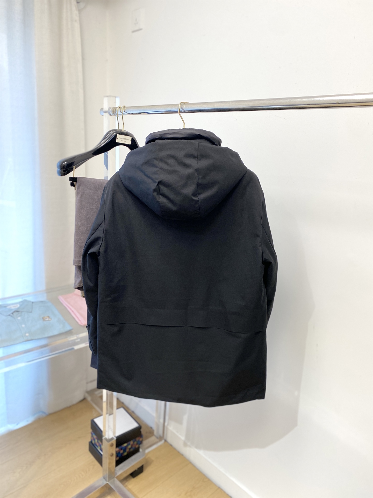 蒙口、2025最新款男士轻薄羽绒夹克、面料柔软舒适 ．上身版型超赞 ．拉链．辅料都是客供 、进口面料，轻