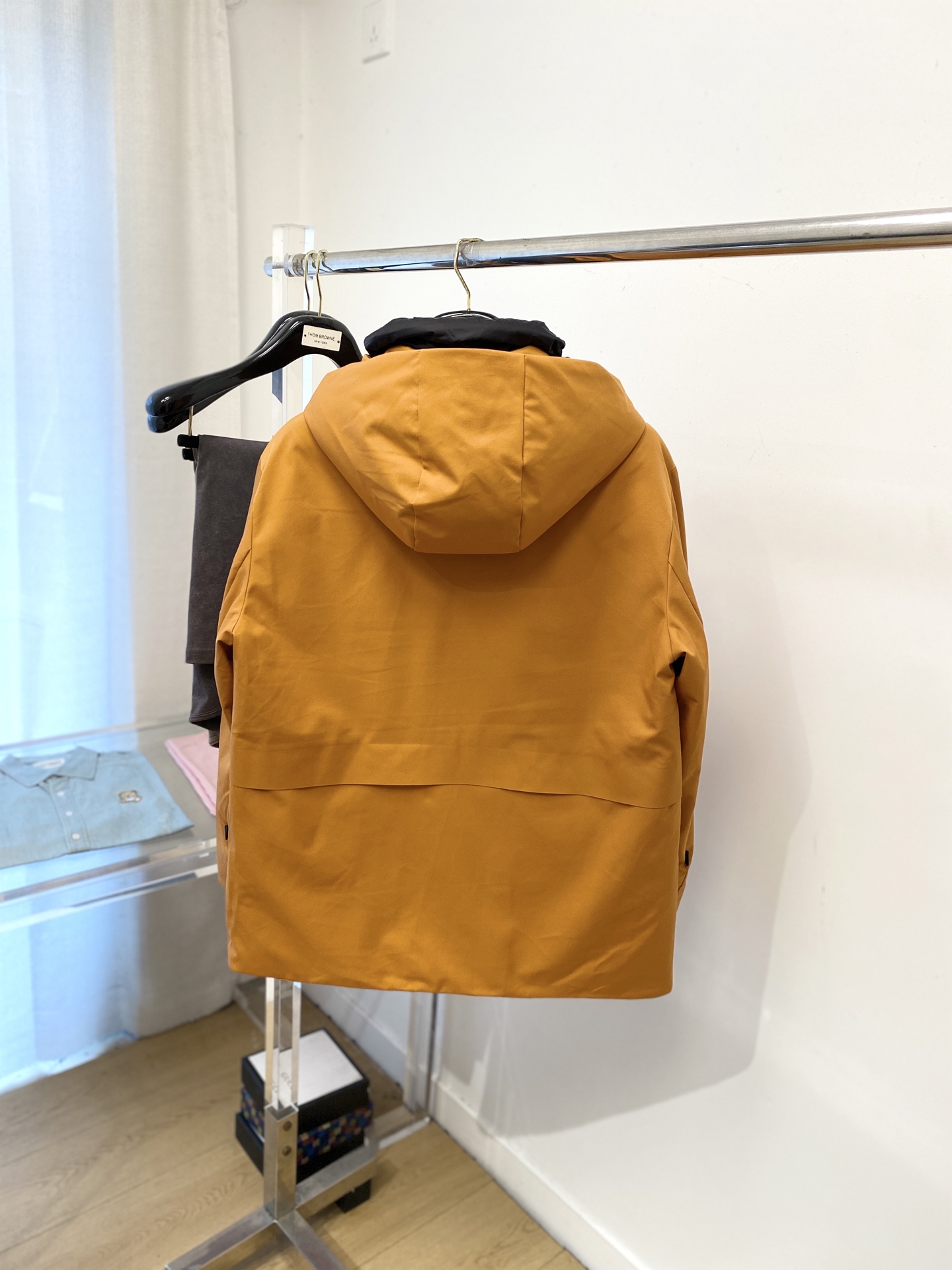 蒙口、2025最新款男士轻薄羽绒夹克、面料柔软舒适 ．上身版型超赞 ．拉链．辅料都是客供 、进口面料，轻