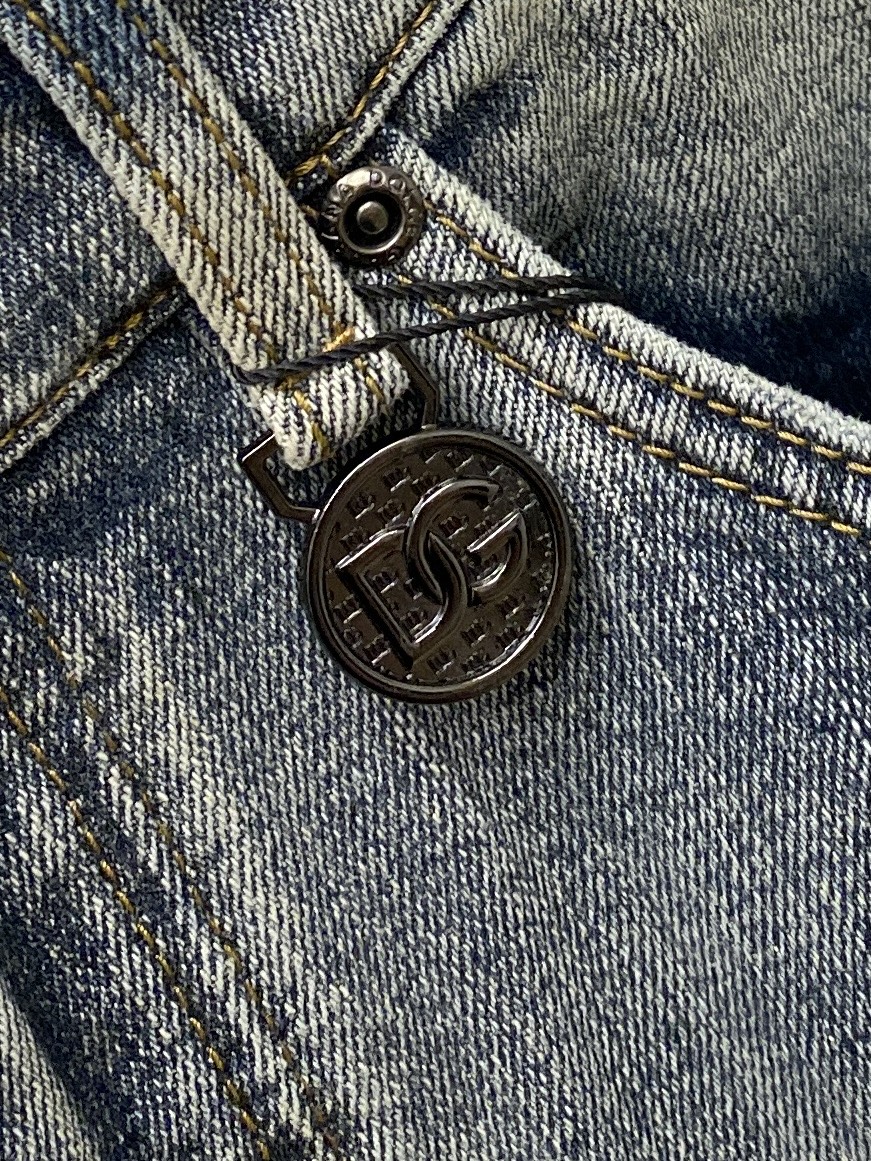 DG、 2025最新品，专柜同步有售，原单狠货，水洗休闲牛仔裤，进口原版水洗弹力面料，舒适有弹性，原版五