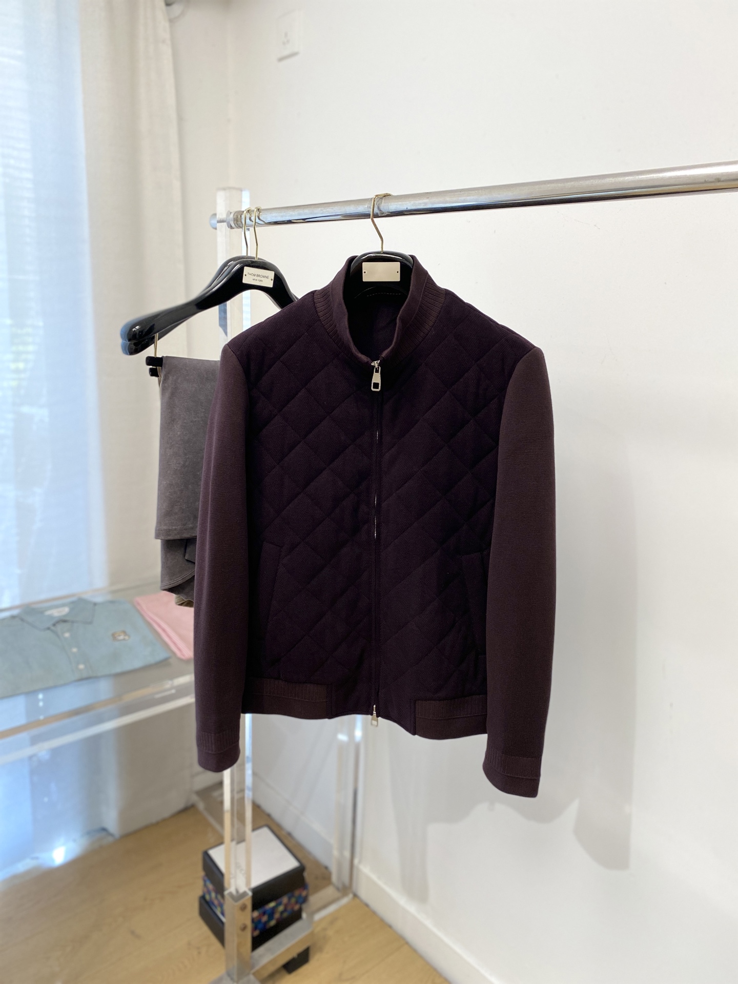 ￼ 杰尼亚、2025新品针织夹克外套，时尚帅气，简约百搭款，定制原版面料，不仅挺括，保持潮流的廓形，又穿