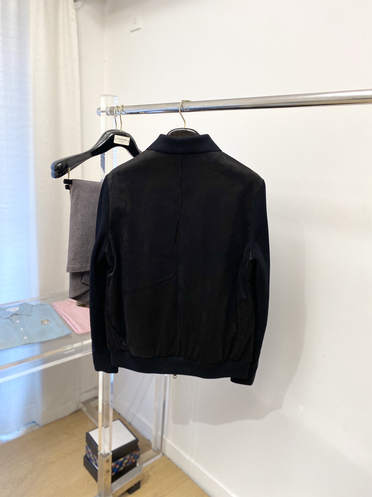 普拉达、2025新品针织夹克外套，时尚帅气，简约百搭款，原版五金辅料logo，定制原版面料，不仅挺括，保