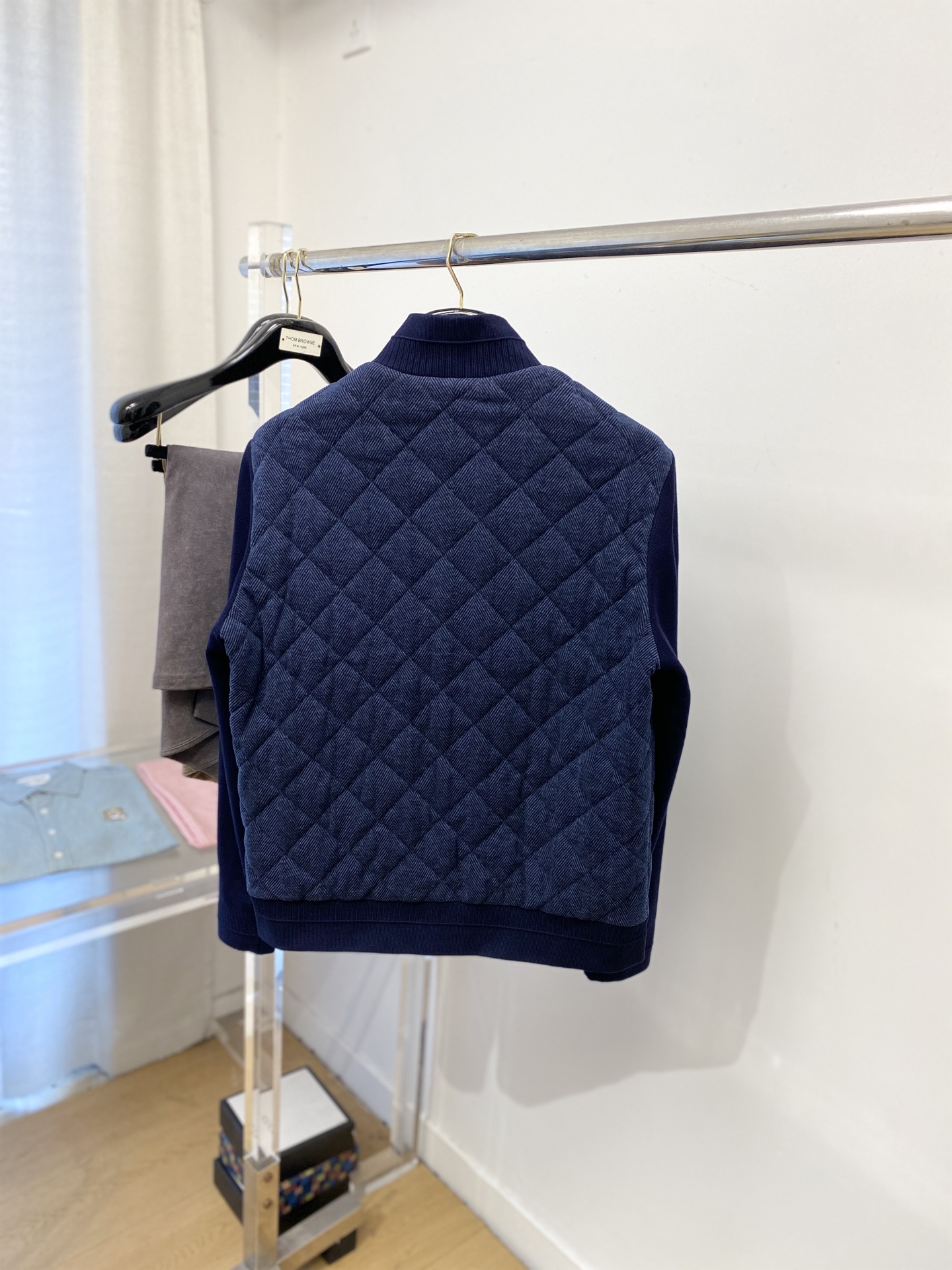 ￼ 杰尼亚、2025新品夹克外套，时尚帅气，简约百搭款，原版五金辅料logo，定制原版面料，不仅挺括，保