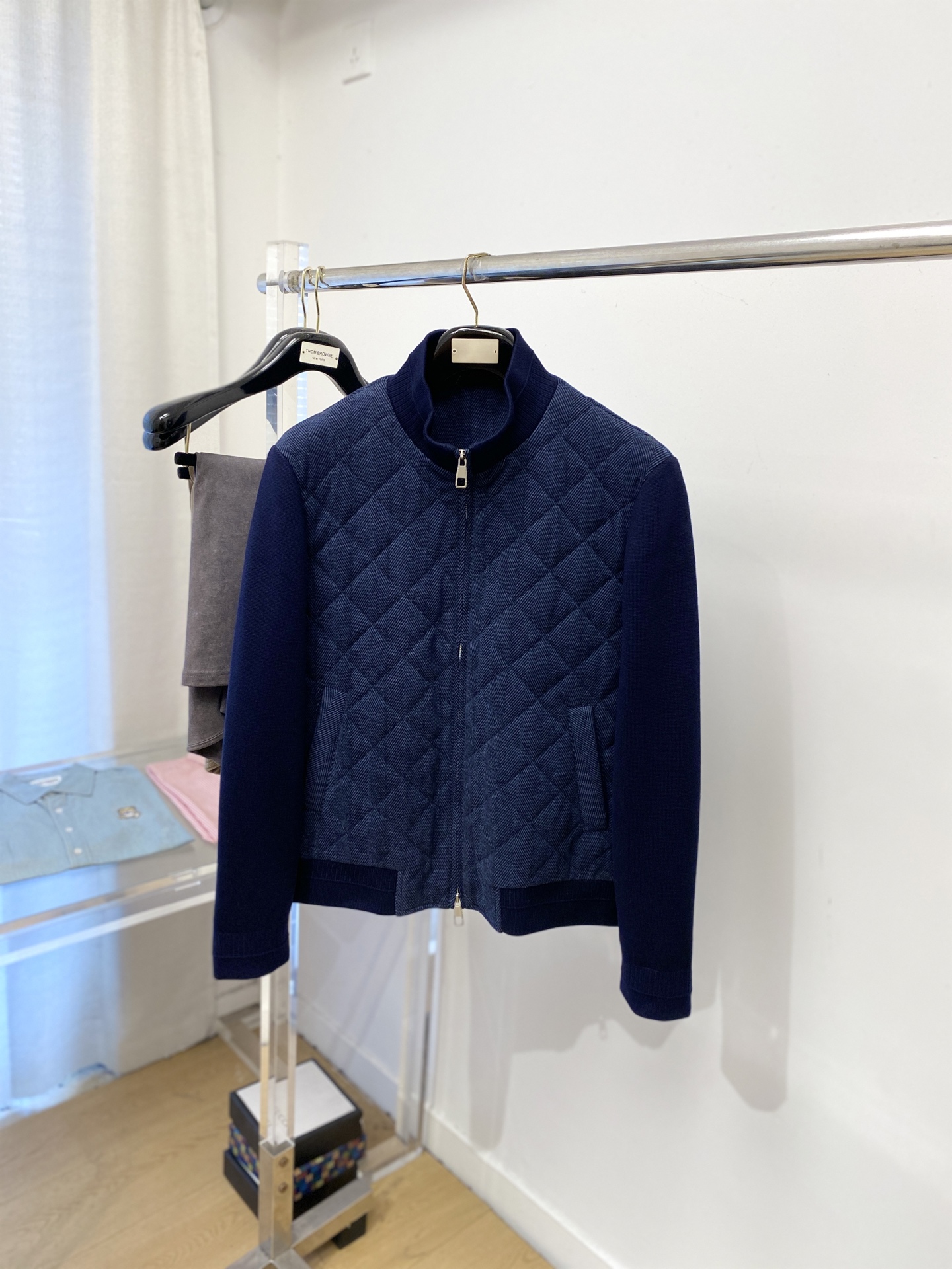 ￼ 杰尼亚、2025新品夹克外套，时尚帅气，简约百搭款，原版五金辅料logo，定制原版面料，不仅挺括，保