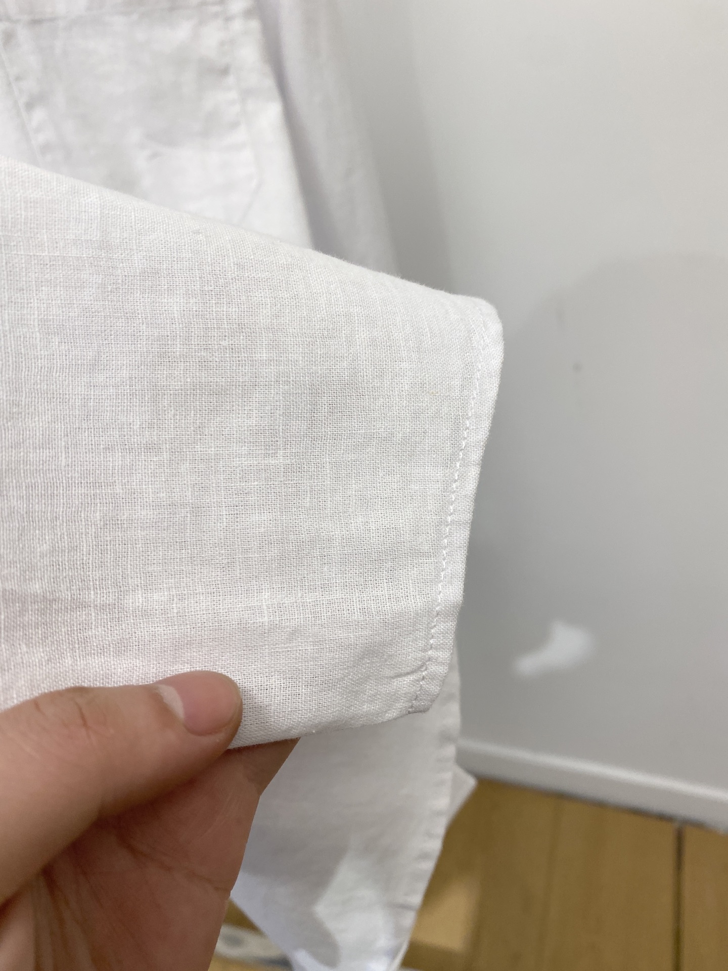 Kiton、2025新品衬衫，时尚帅气，简约百搭款，定制原版面料，不仅挺括，保持潮流的廓形，又穿着舒适，