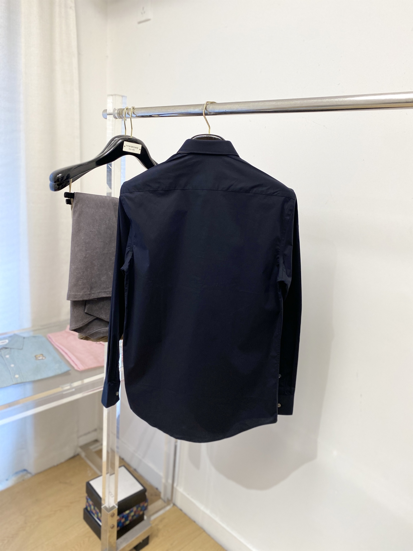 巴宝莉、2025新品衬衫，时尚帅气，简约百搭款，定制原版面料，不仅挺括，保持潮流的廓形，又穿着舒适，纱织