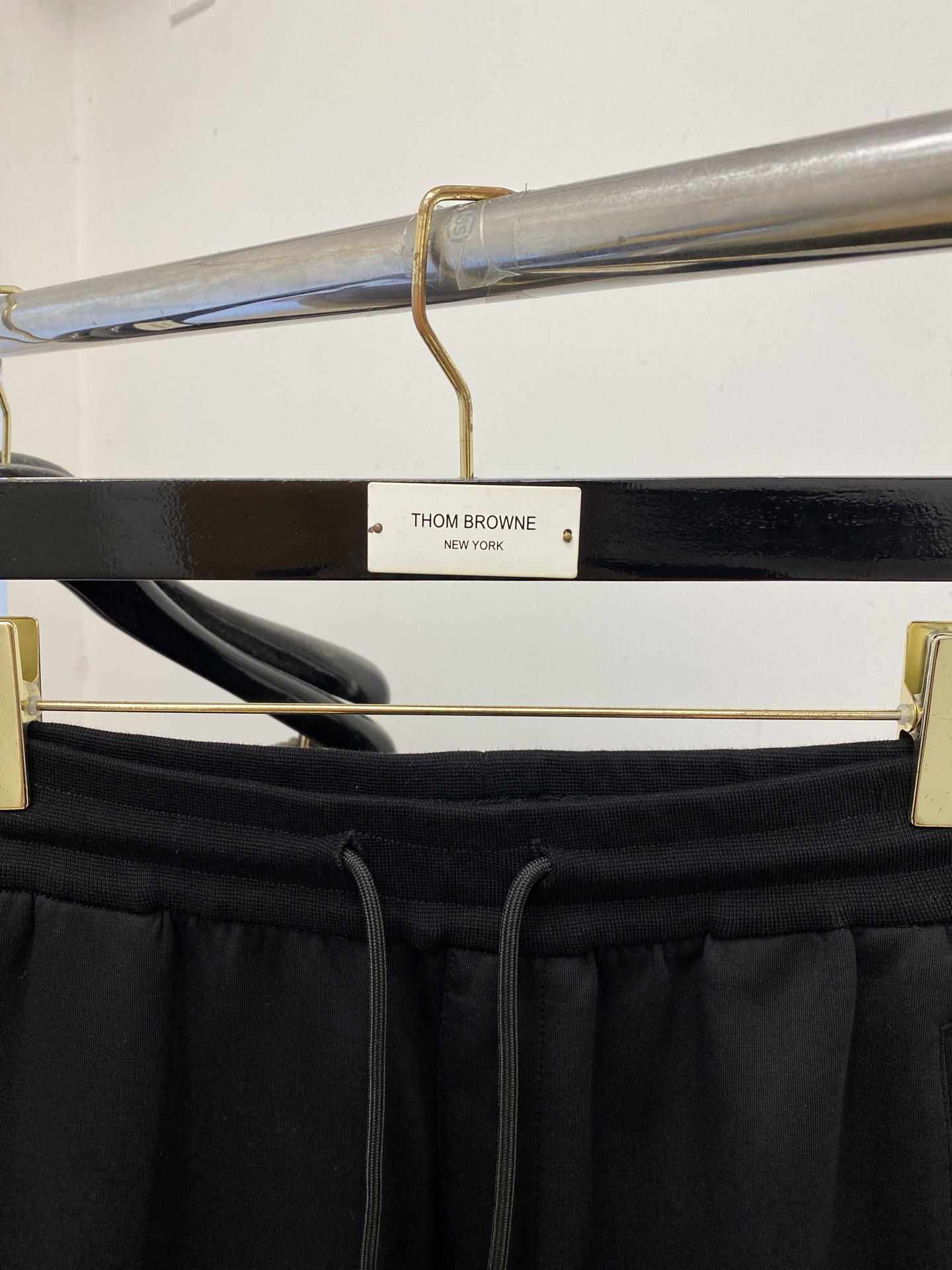 蒙口、2025爆款休闲裤 高弹显瘦必爆简约百搭爆款，做工精细，每一针都看得到用心，超多明星网红最爱 拉长