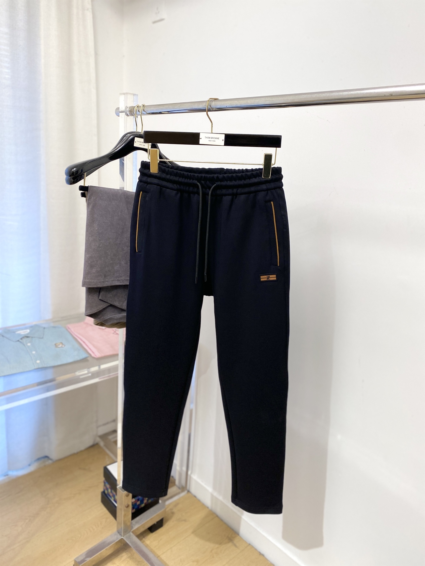 杰尼亚、2025爆款休闲裤 高弹显瘦必爆简约百搭爆款，做工精细，每一针都看得到用心，超多明星网红最爱 拉