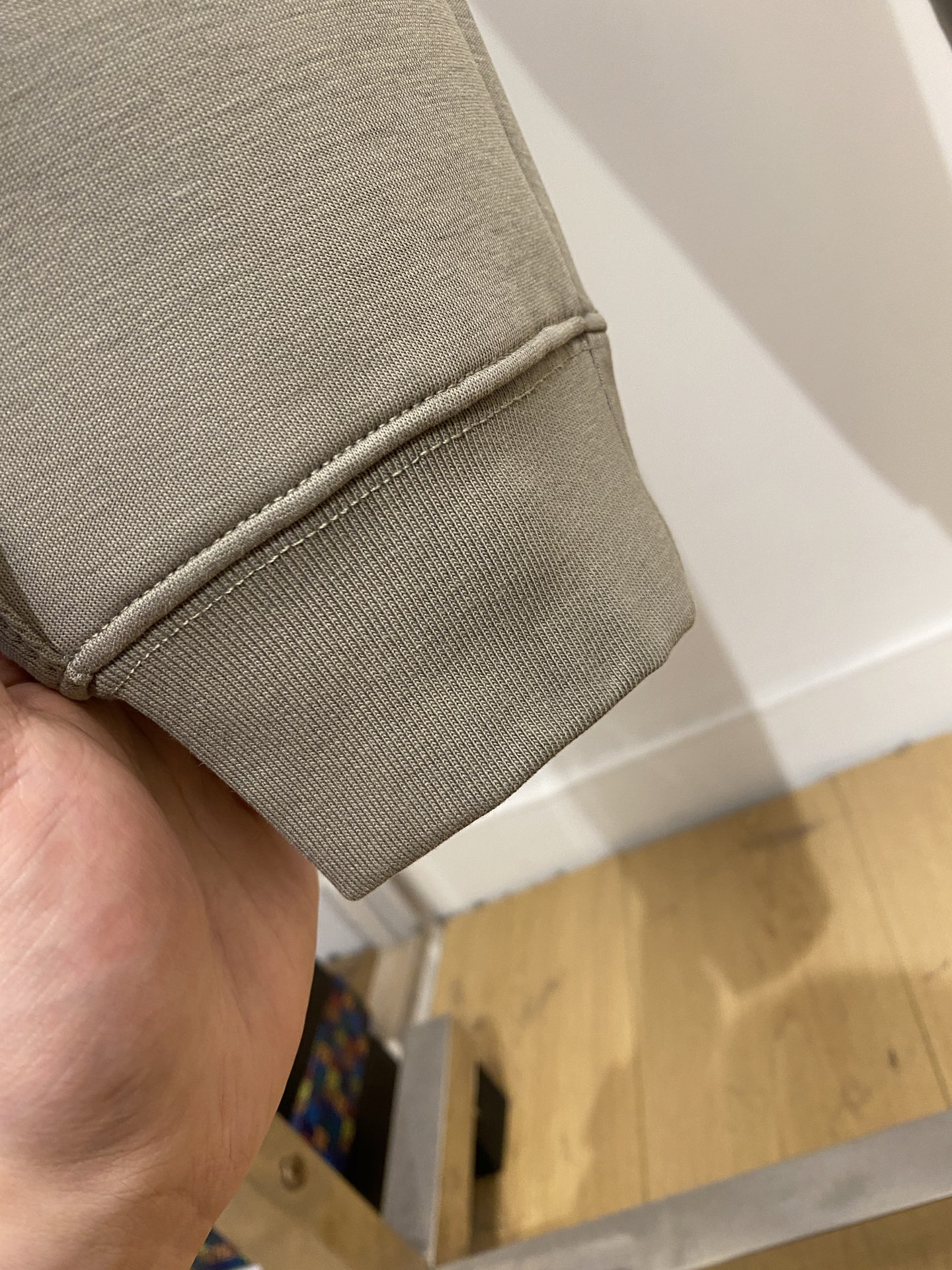 蒙口、2025爆款休闲裤 高弹显瘦必爆简约百搭爆款，做工精细，每一针都看得到用心，超多明星网红最爱 拉长