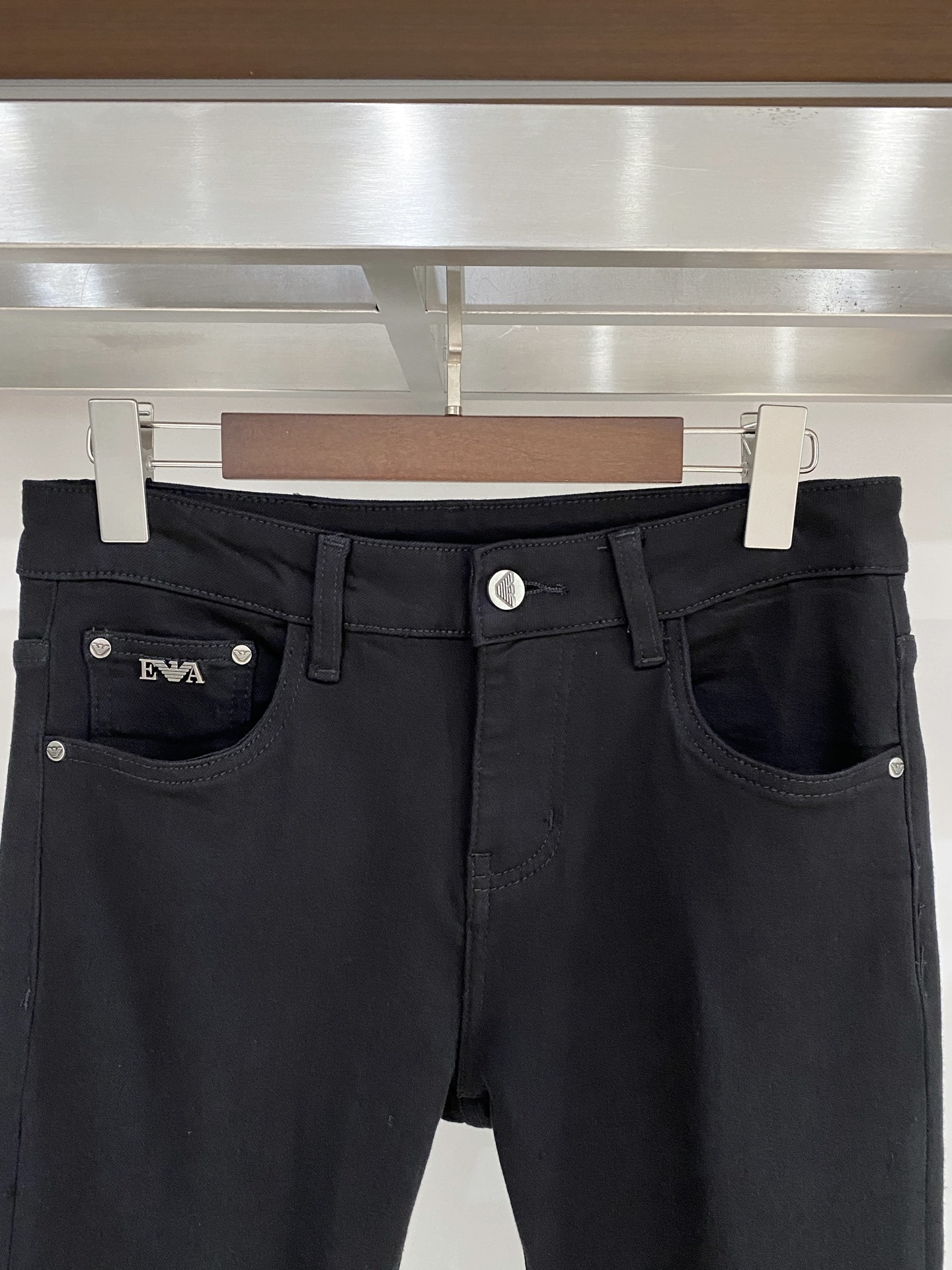 阿玛尼、 2025最新品，专柜同步有售，原单狠货，水洗休闲牛仔裤，进口原版水洗弹力面料，舒适有弹性，原版