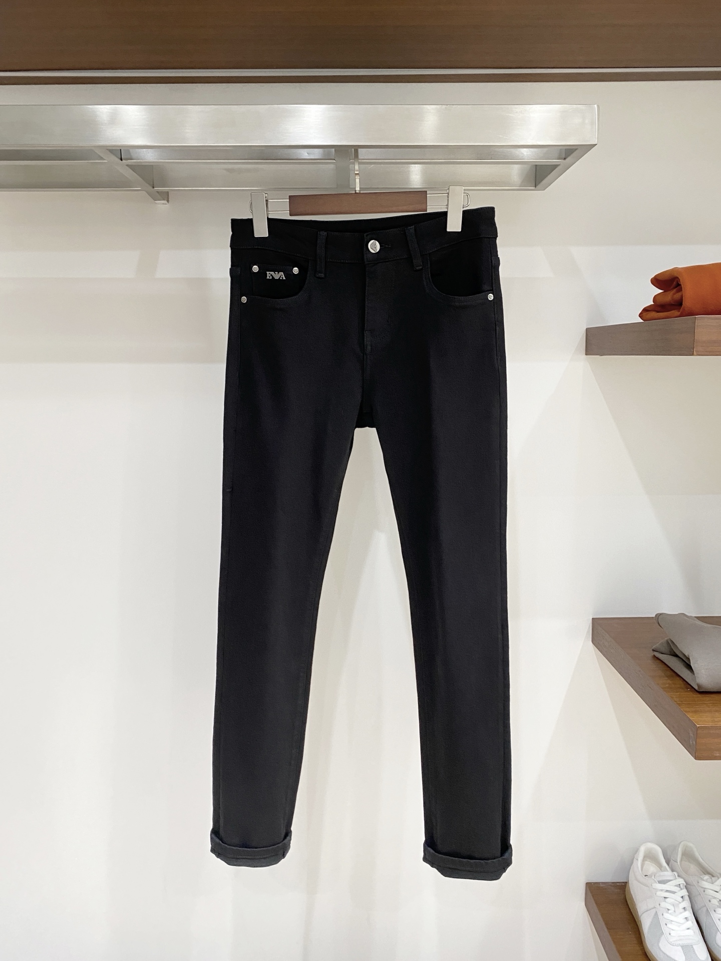 阿玛尼、 2025最新品，专柜同步有售，原单狠货，水洗休闲牛仔裤，进口原版水洗弹力面料，舒适有弹性，原版