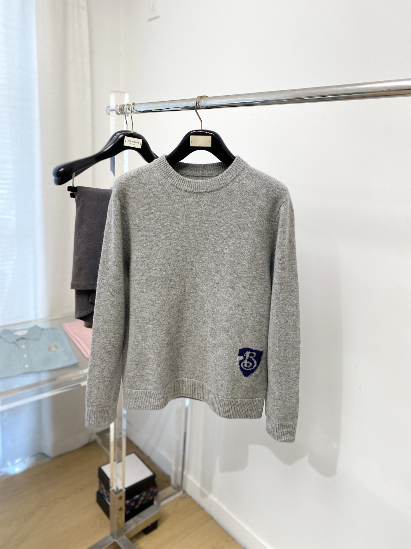 巴宝莉、2025新品羊毛衣 具有手感细腻柔软，可直接与肌肤接触，让暖心的纱线变化出细腻的质感，顶级工艺极