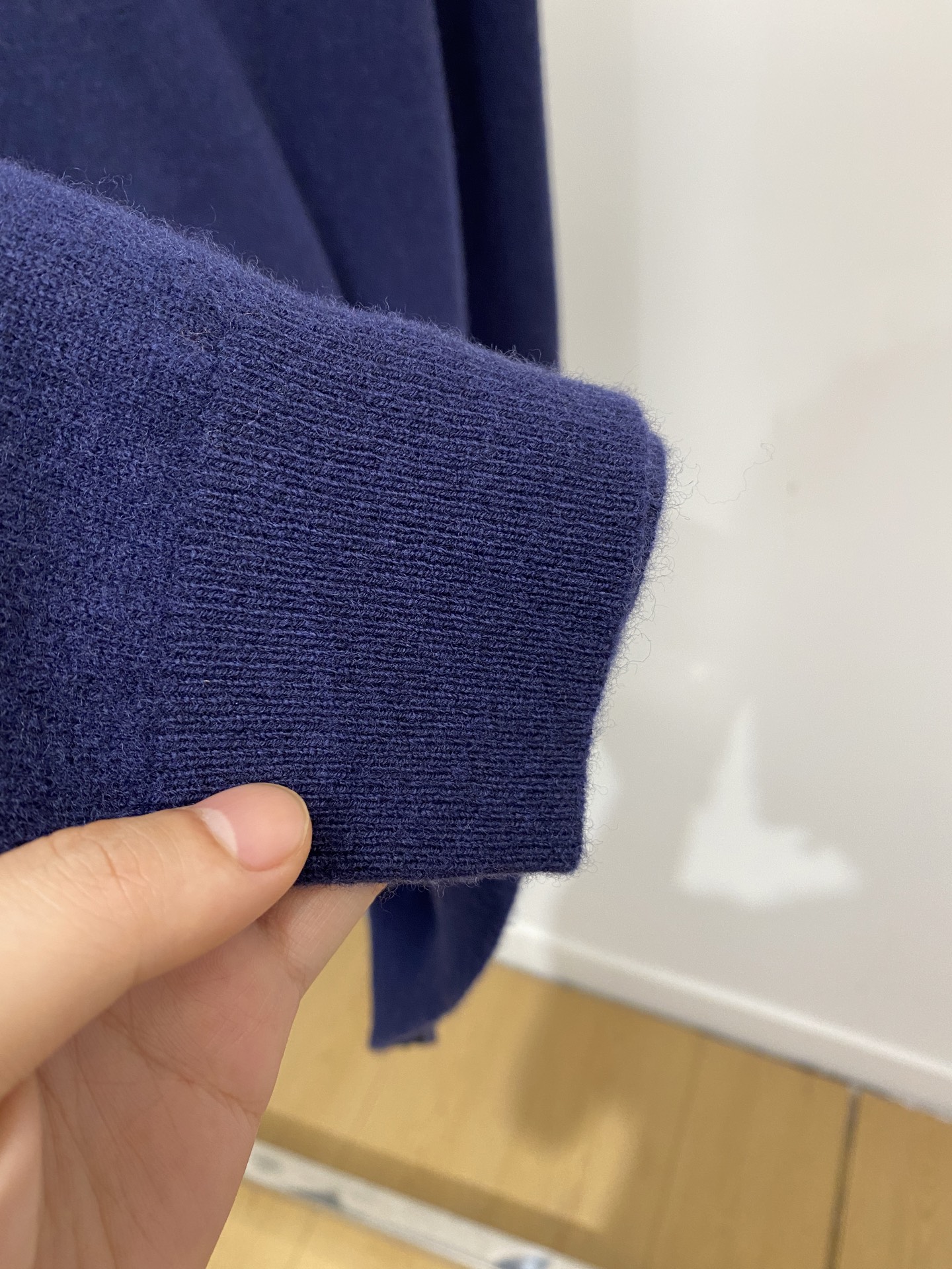 lP🆕、2025新品羊毛衣 具有手感细腻柔软，可直接与肌肤接触，让暖心的纱线变化出细腻的质感，顶级工艺极