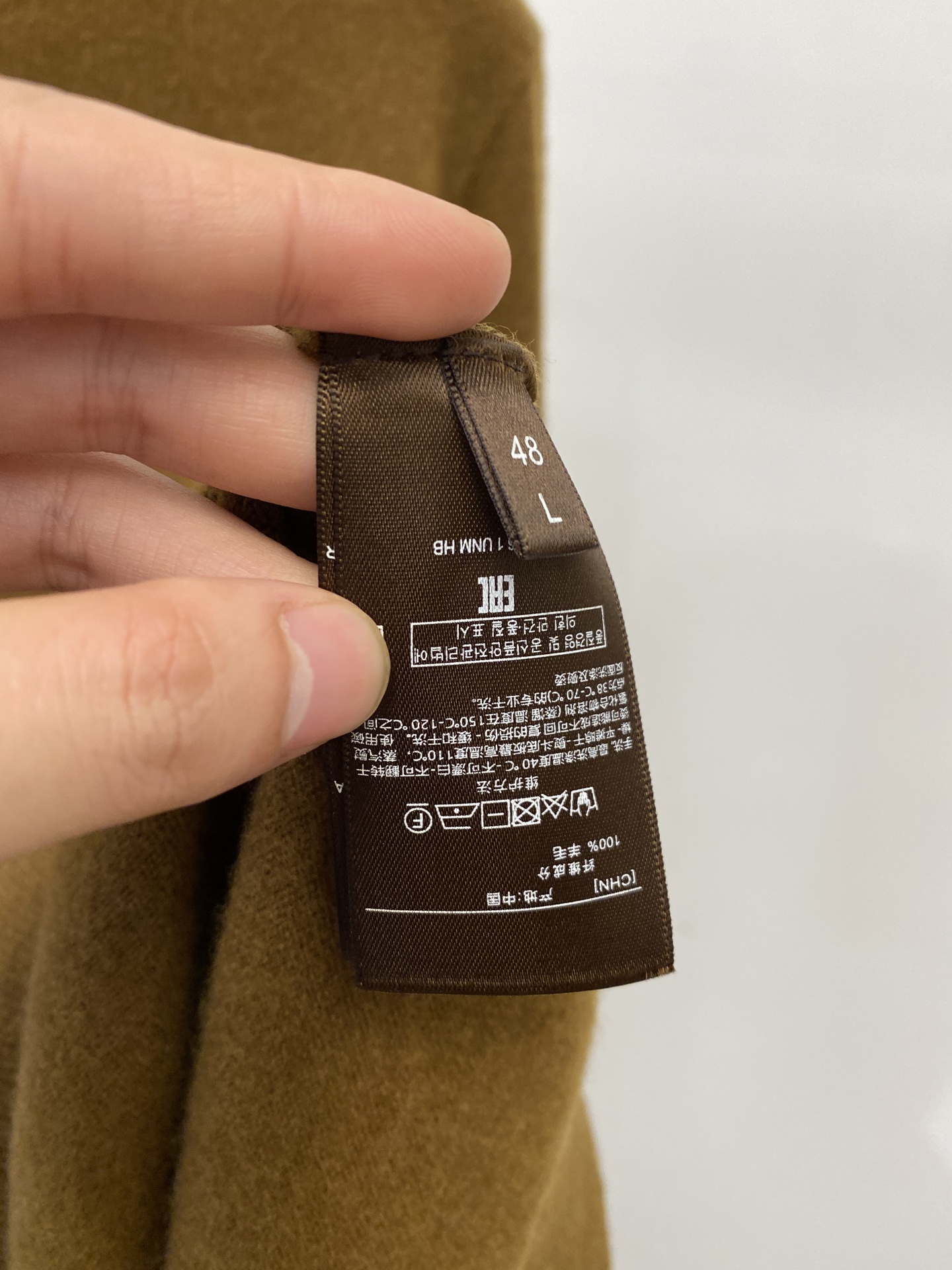 lP🆕、2025新品羊毛衣 具有手感细腻柔软，可直接与肌肤接触，让暖心的纱线变化出细腻的质感，顶级工艺极