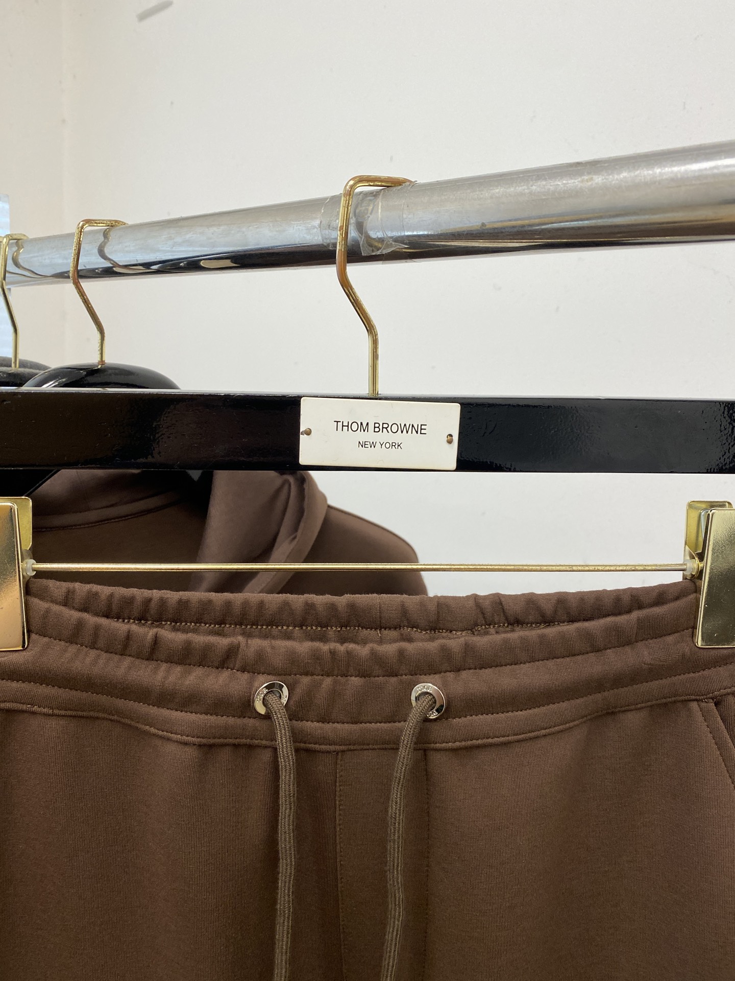 迪奥、2025最新品，时尚休闲套装，顶级原版面料打造，穿着舒适，吸湿性透气性都非常良好，色牢度超高！无论