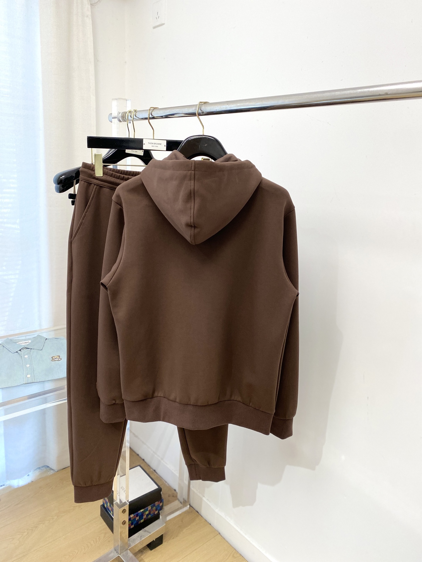 迪奥、2025最新品，时尚休闲套装，顶级原版面料打造，穿着舒适，吸湿性透气性都非常良好，色牢度超高！无论