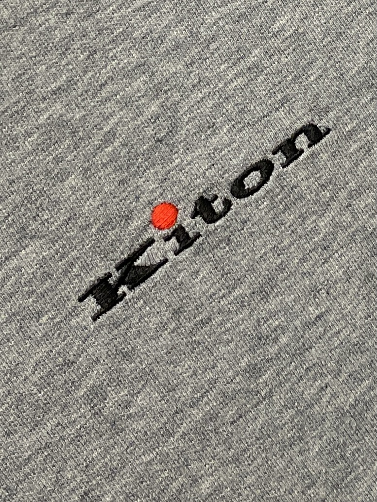 Kiton、2025最新品，时尚休闲套装，顶级原版面料打造，穿着舒适，吸湿性透气性都非常良好，色牢度超高